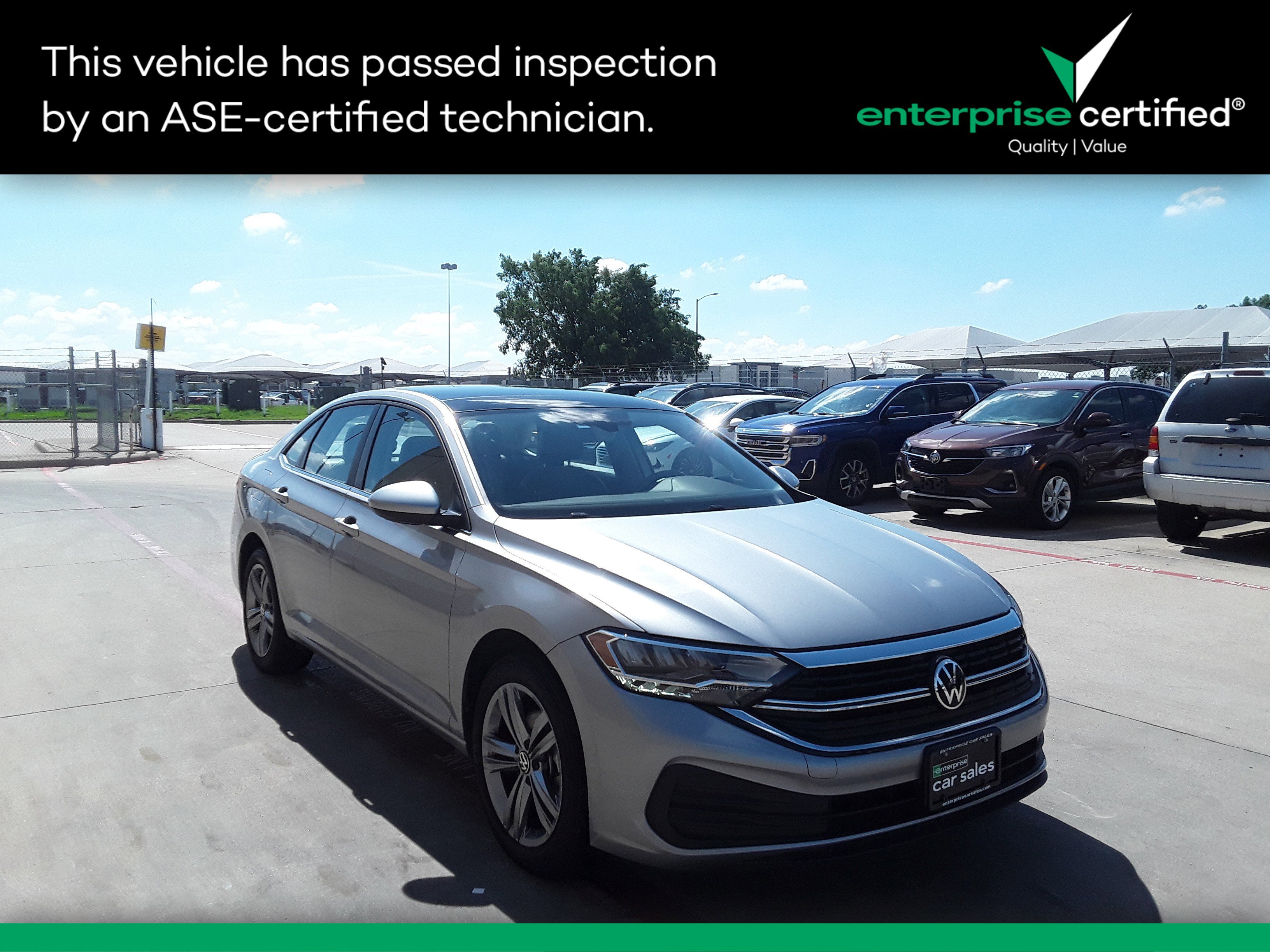 2024 Volkswagen Jetta SE Auto