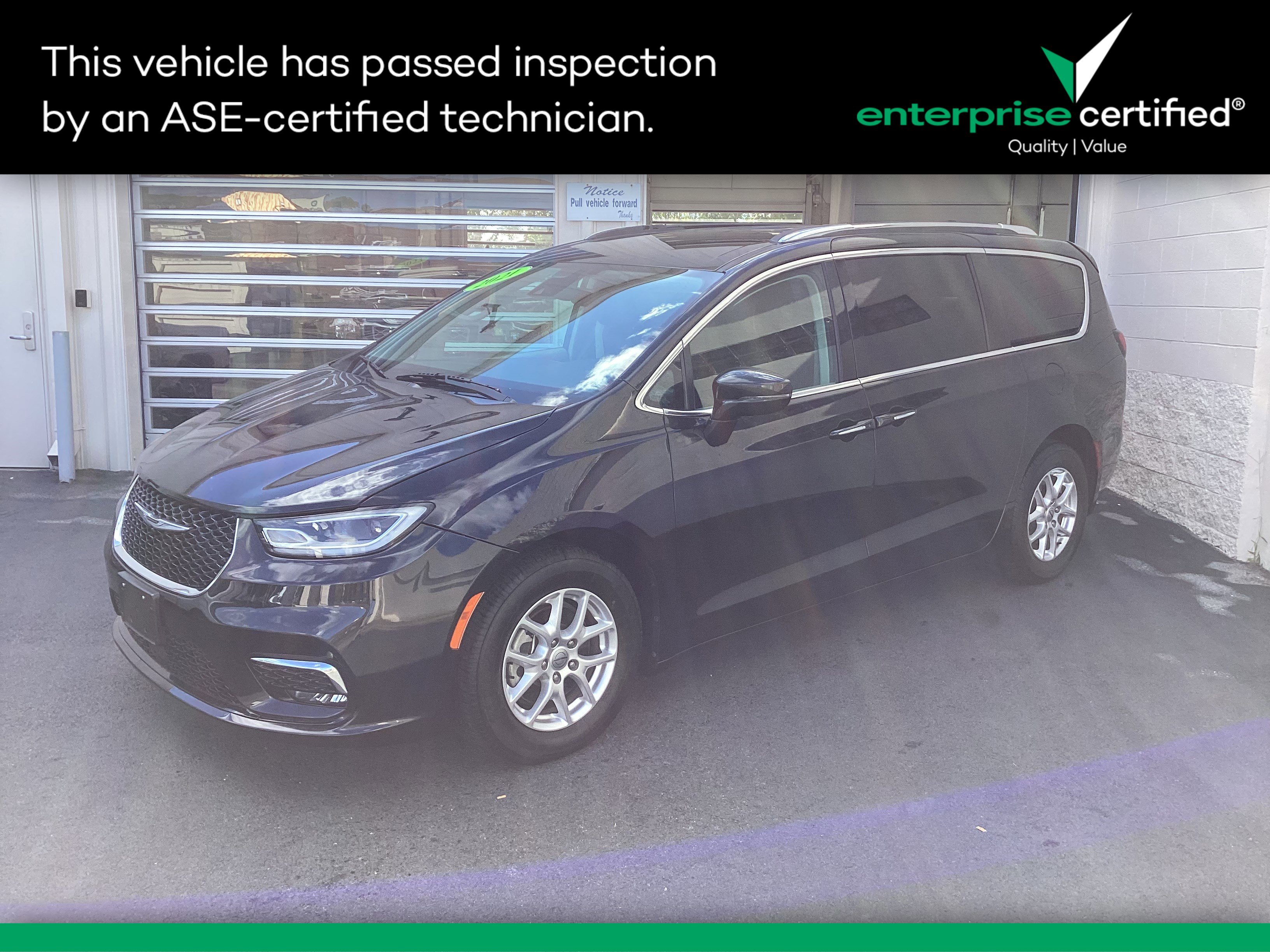 Used 2021 Chrysler Pacifica Touring L FWD