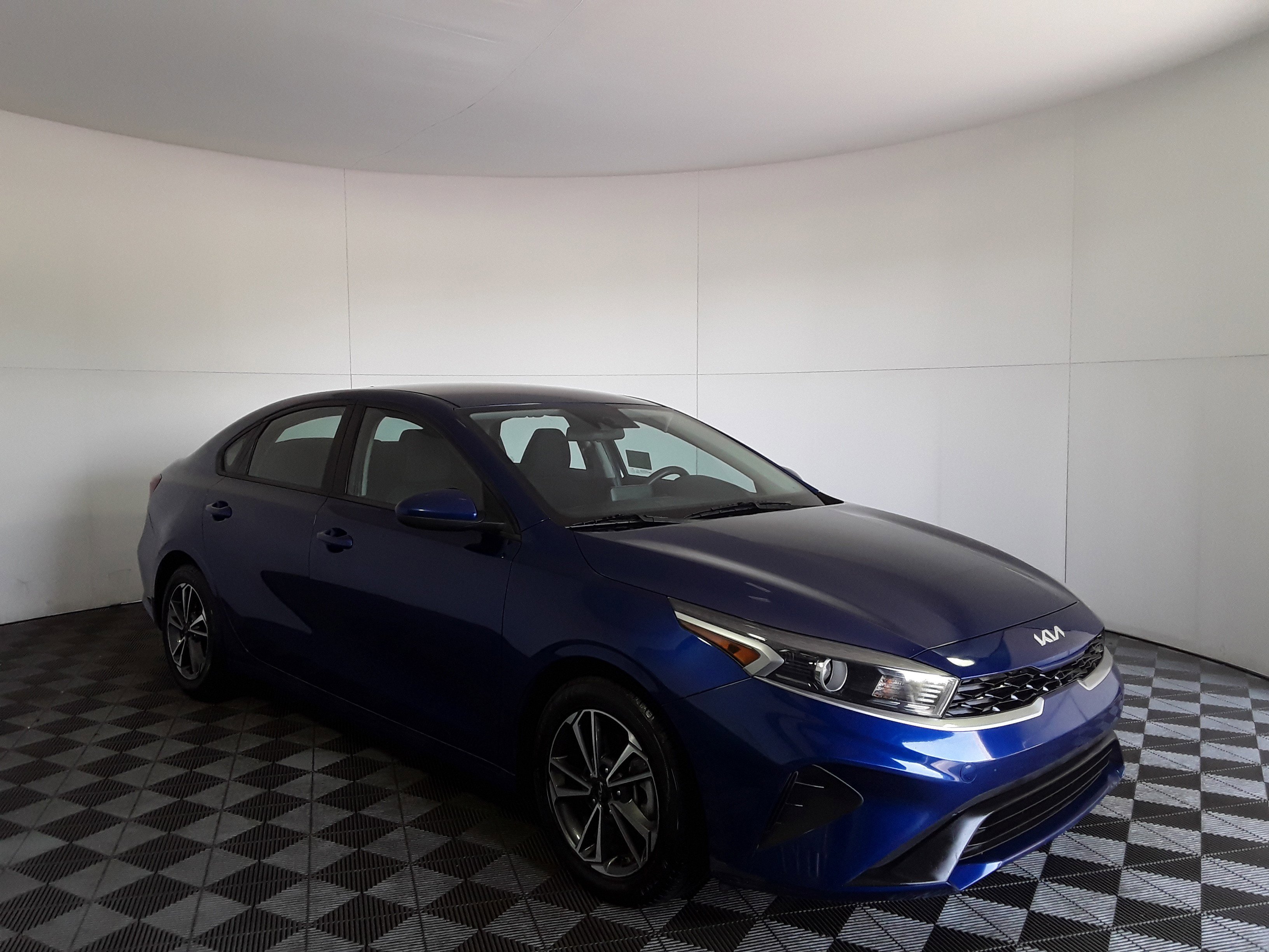 2022 Kia Forte LXS IVT