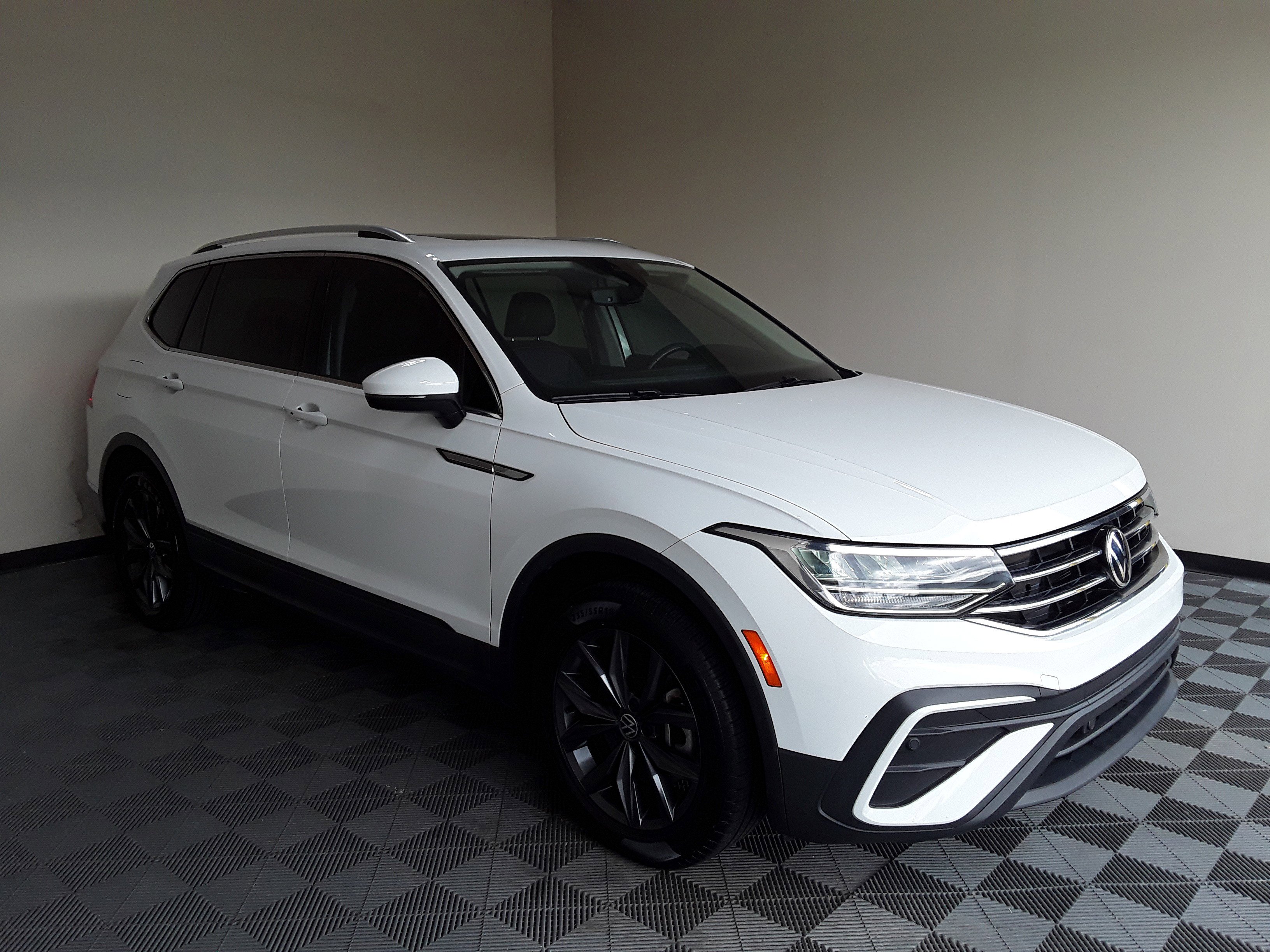 2022 Volkswagen Tiguan 2.0T SE FWD