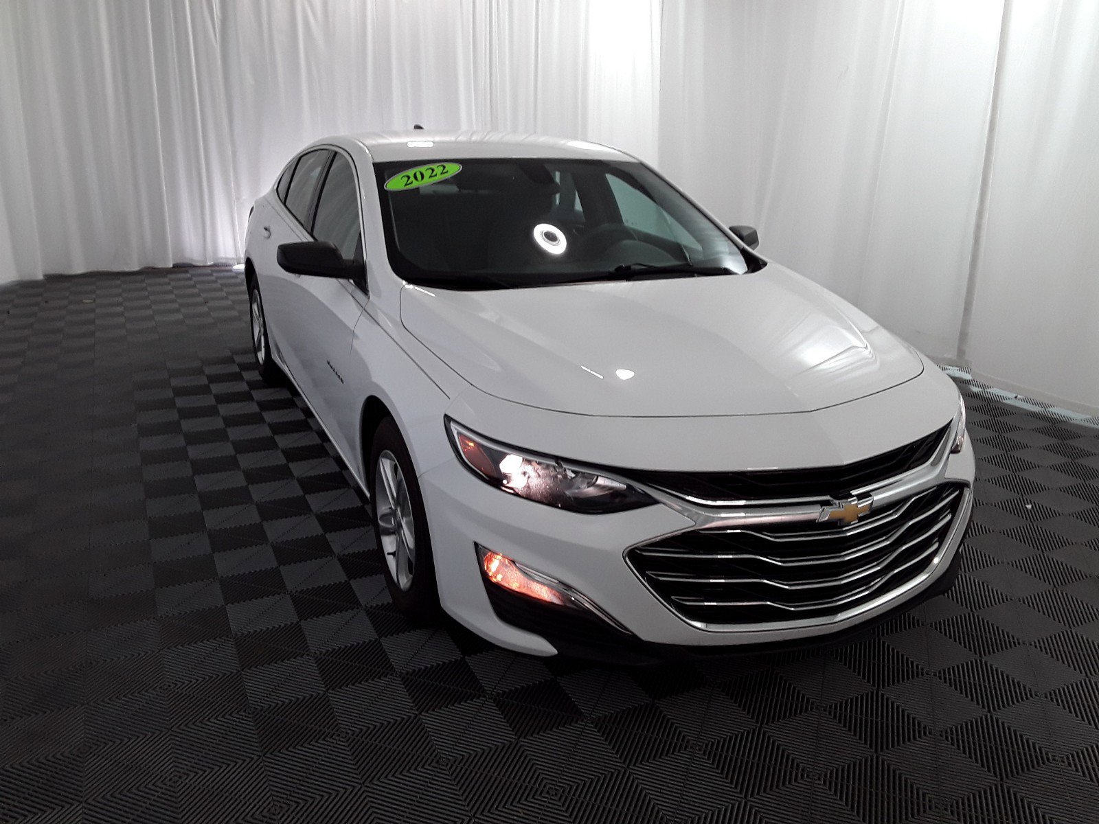 2022 Chevrolet Malibu 4dr Sdn LS w/1LS