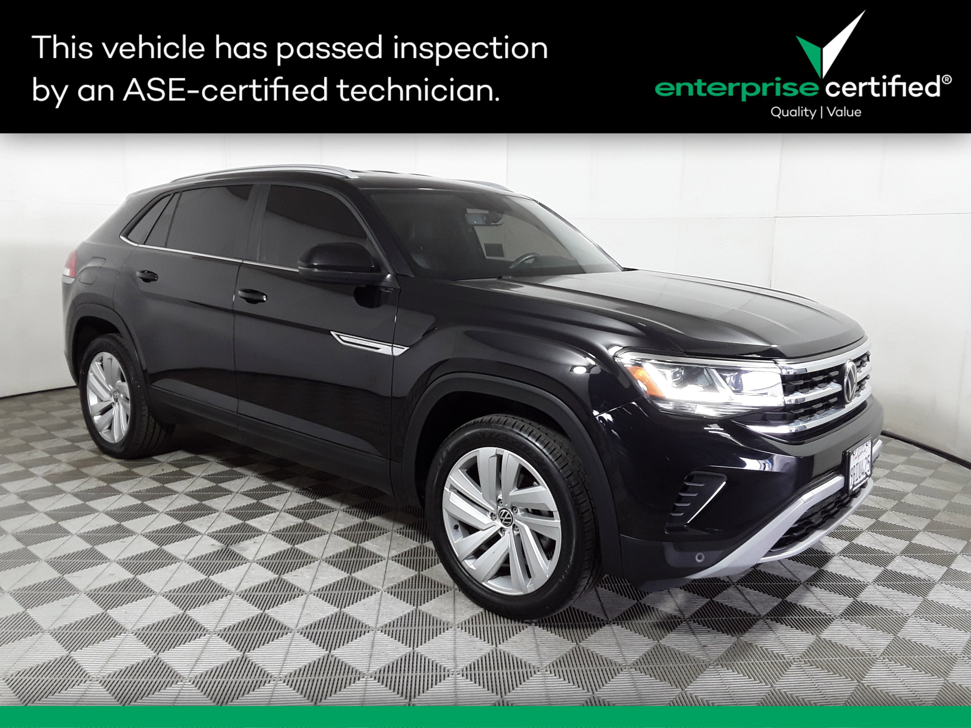 2022 Volkswagen Atlas Cross Sport 3.6L V6 SE w/Technology 4MOTION