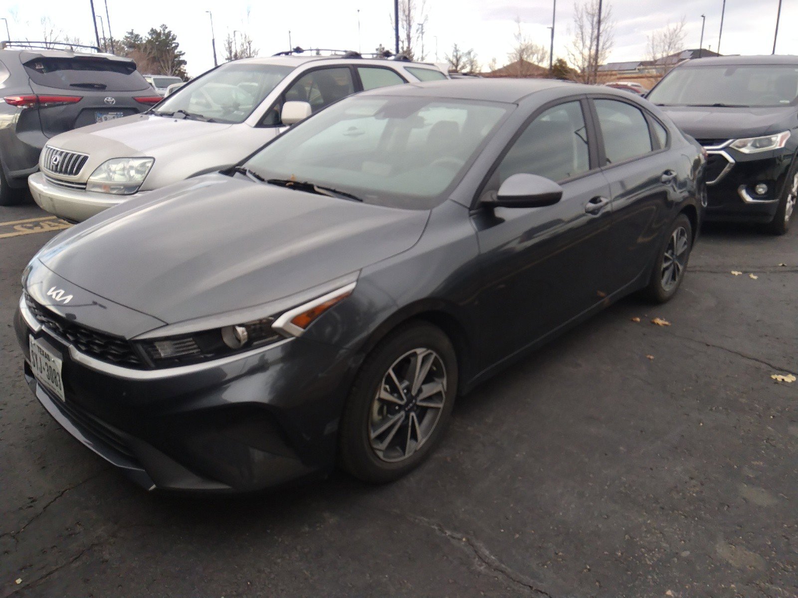 2023 Kia Forte LXS IVT