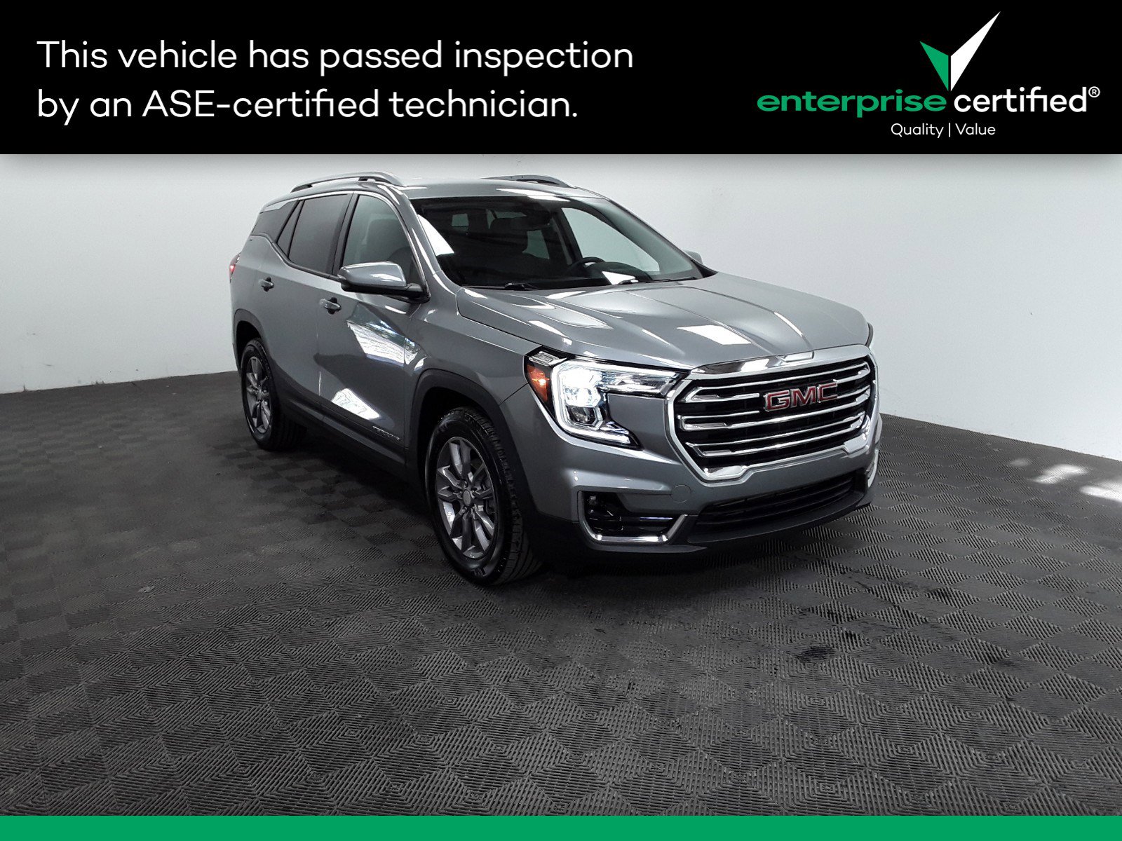 Used 2024 GMC Terrain FWD 4dr SLT