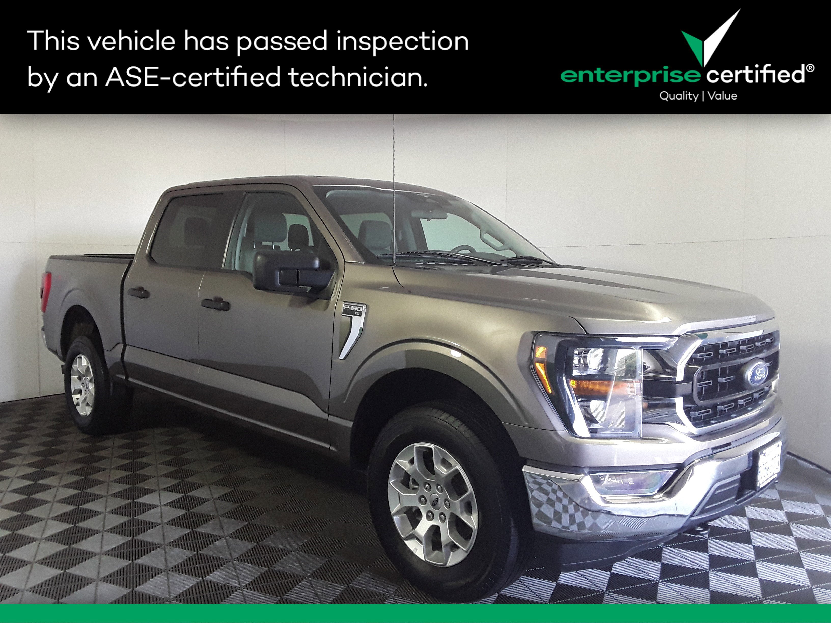 2023 Ford F-150 XLT 4WD SuperCrew 5.5' Box