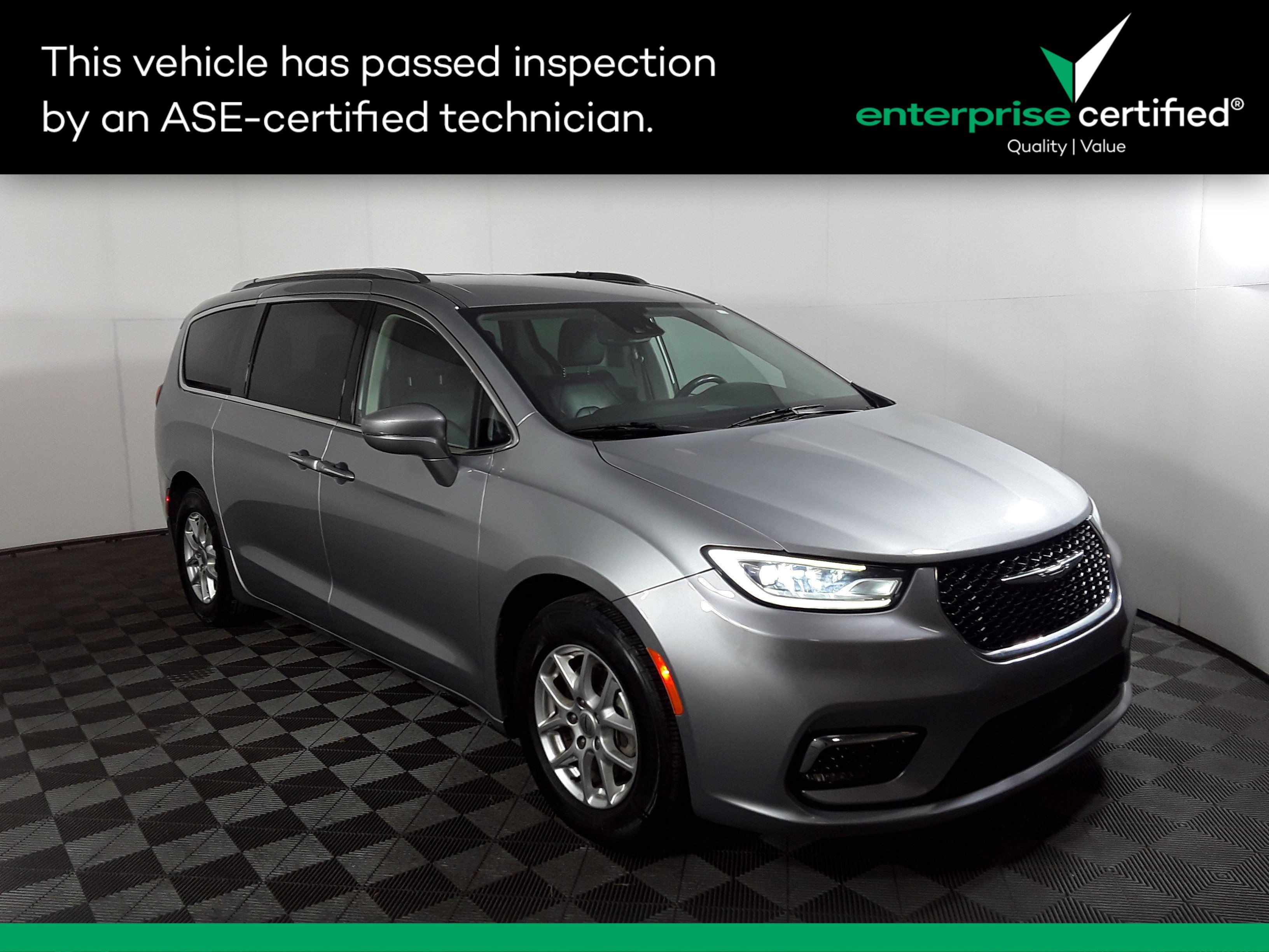 Used 2021 Chrysler Pacifica Touring L FWD