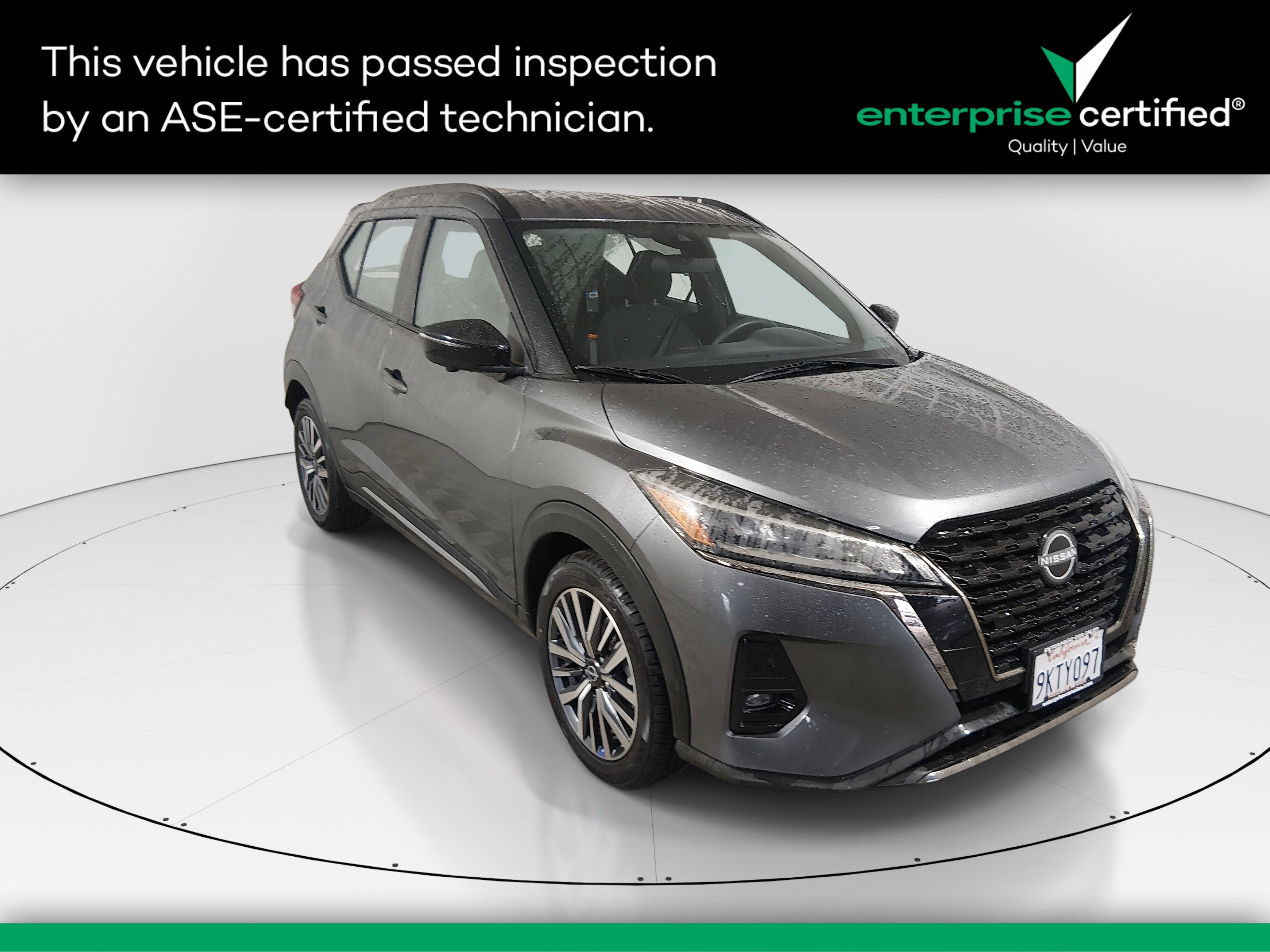 2024 Nissan Kicks SR