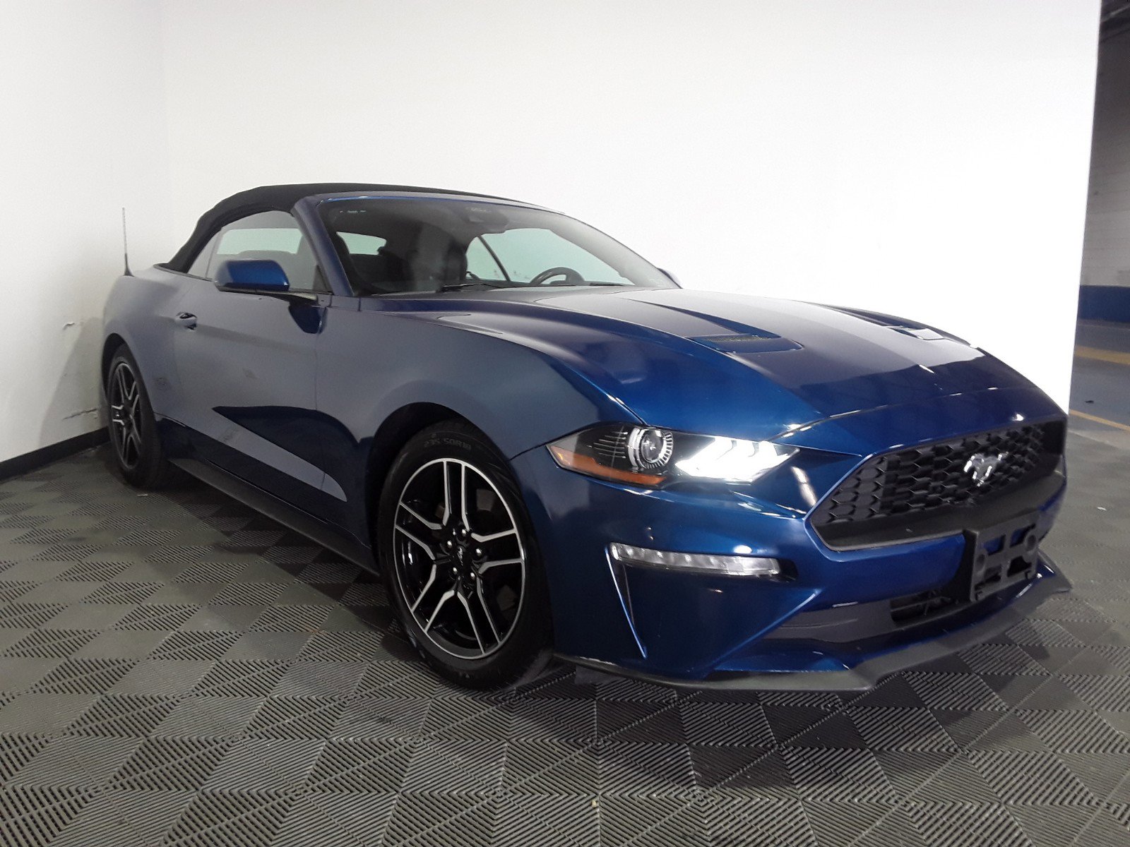 2022 Ford Mustang EcoBoost Premium Convertible