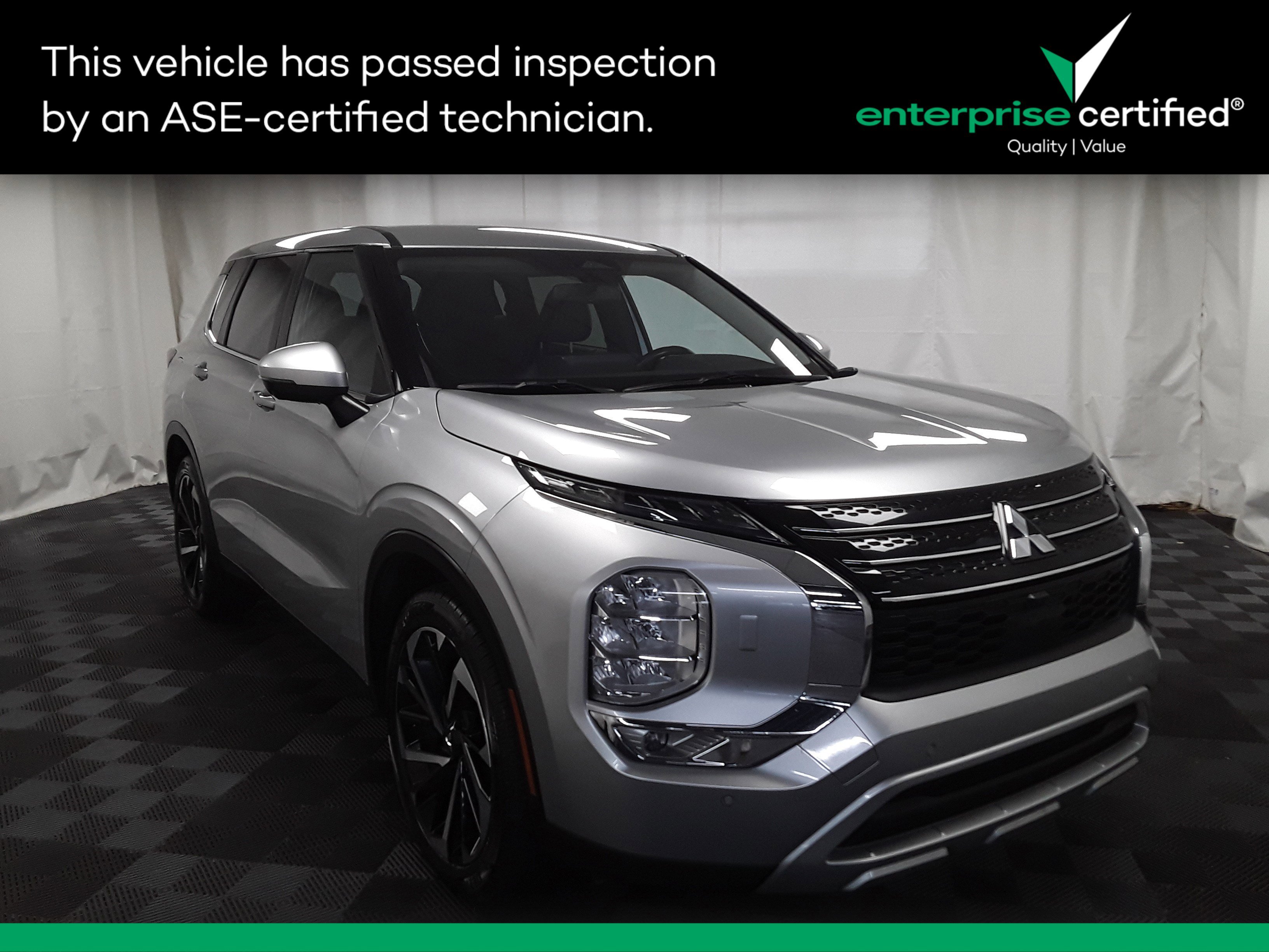 Used 2024 Mitsubishi Outlander SE S-AWC