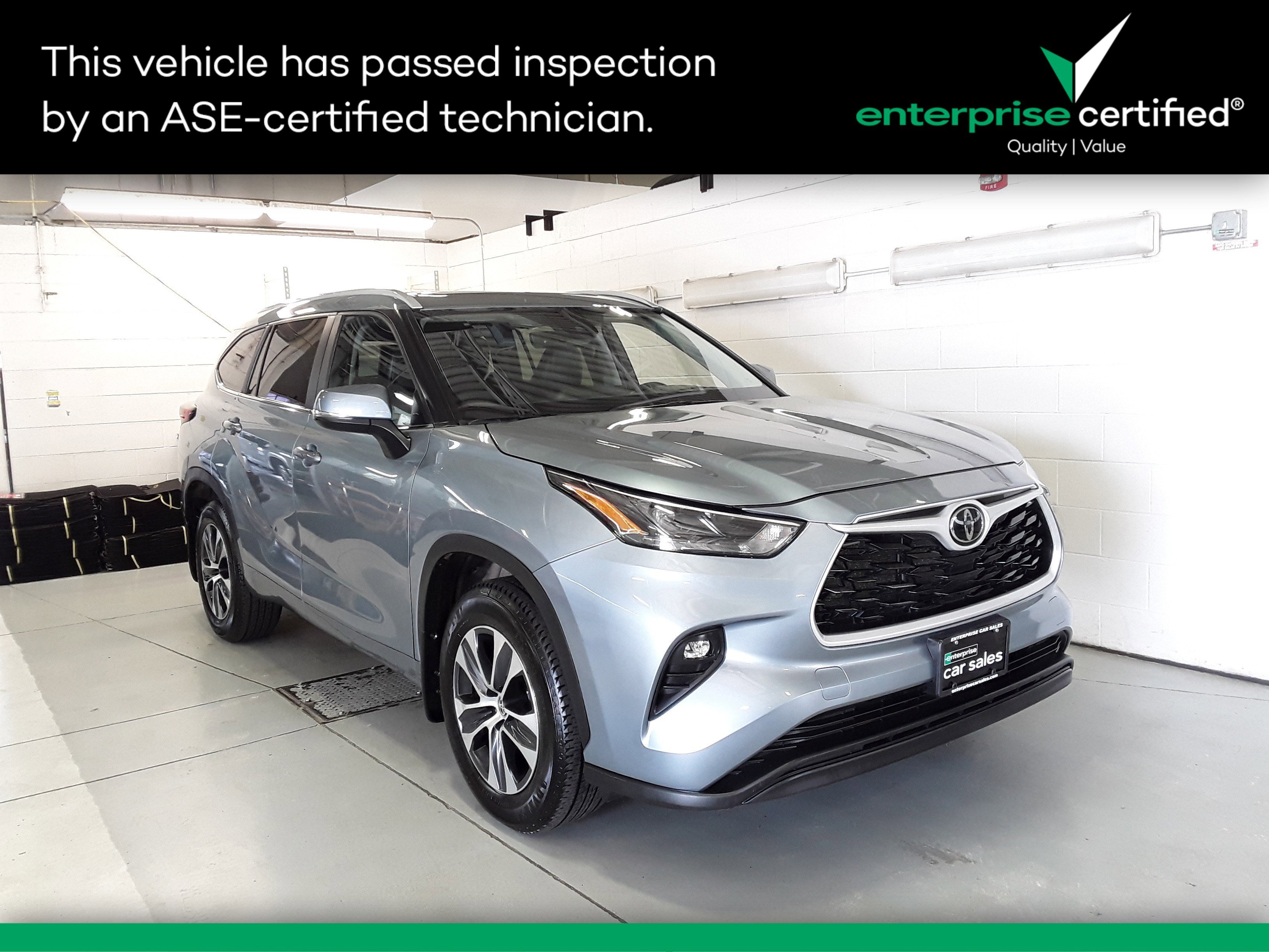 2023 Toyota Highlander XLE AWD