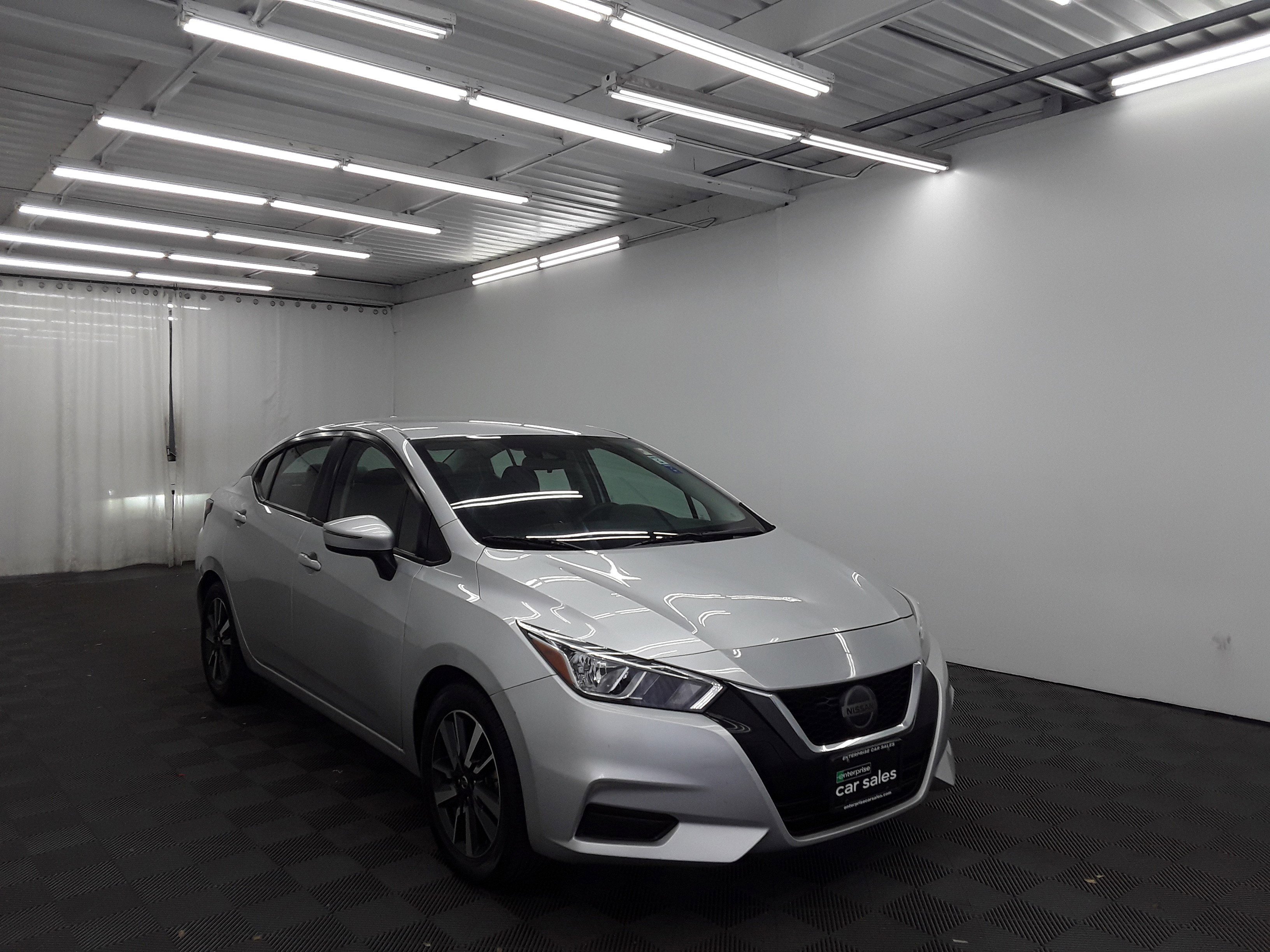 2021 Nissan Versa SV CVT