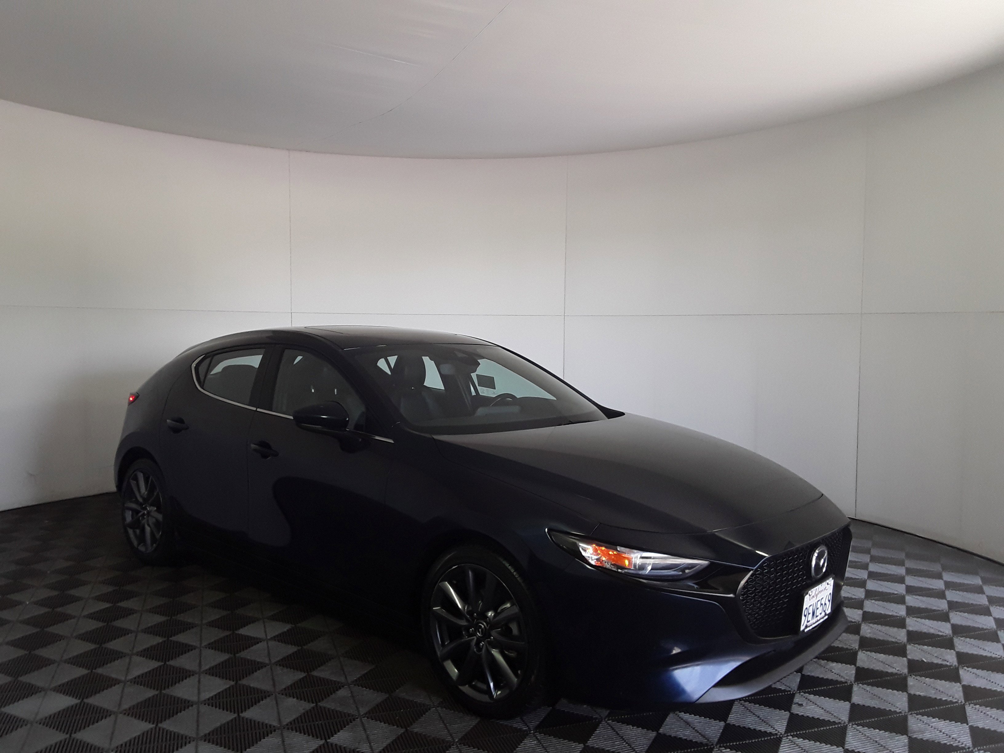 2023 Mazda Mazda3 Hatchback 2.5 S Preferred Auto FWD