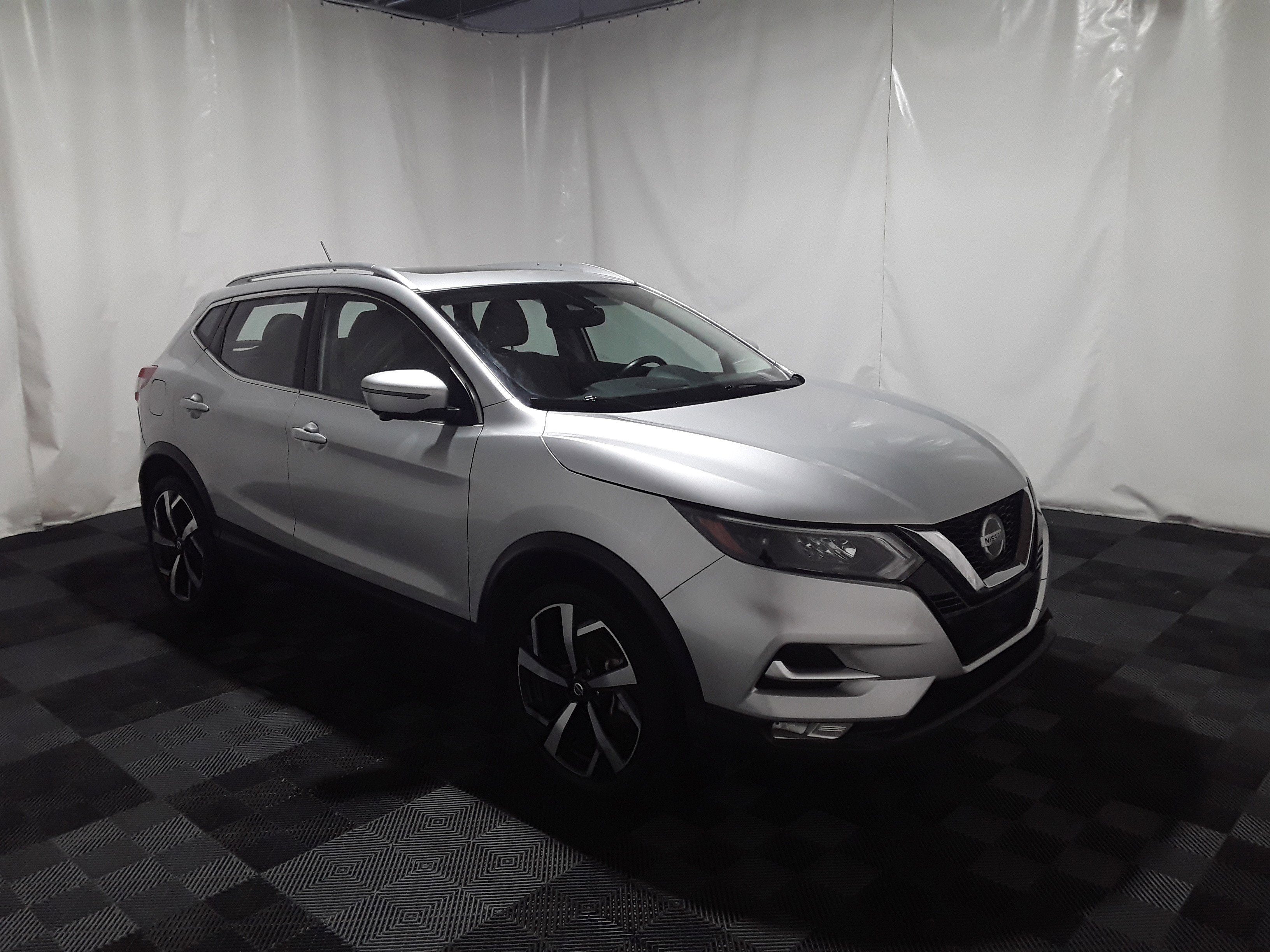 2022 Nissan Rogue Sport FWD SL