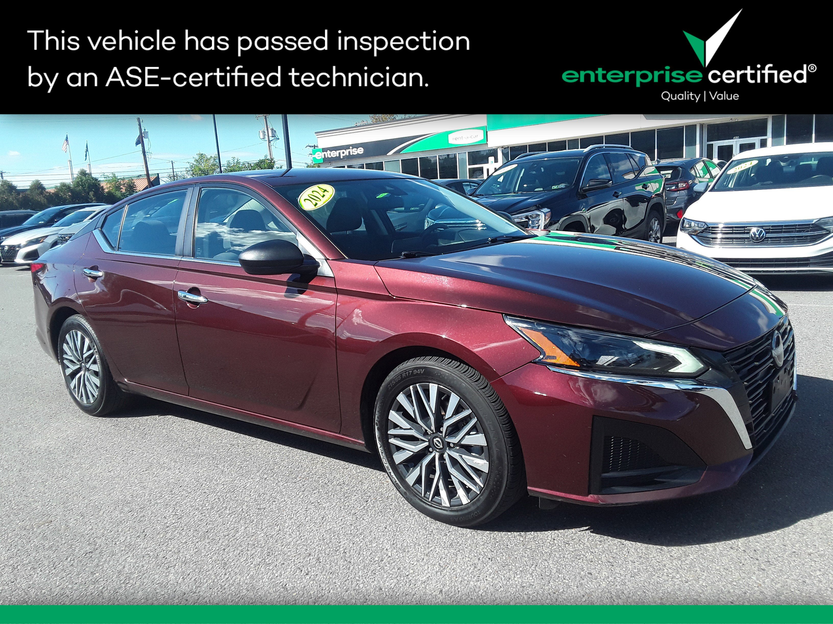 Used 2024 Nissan Altima 2.5 SV Sedan