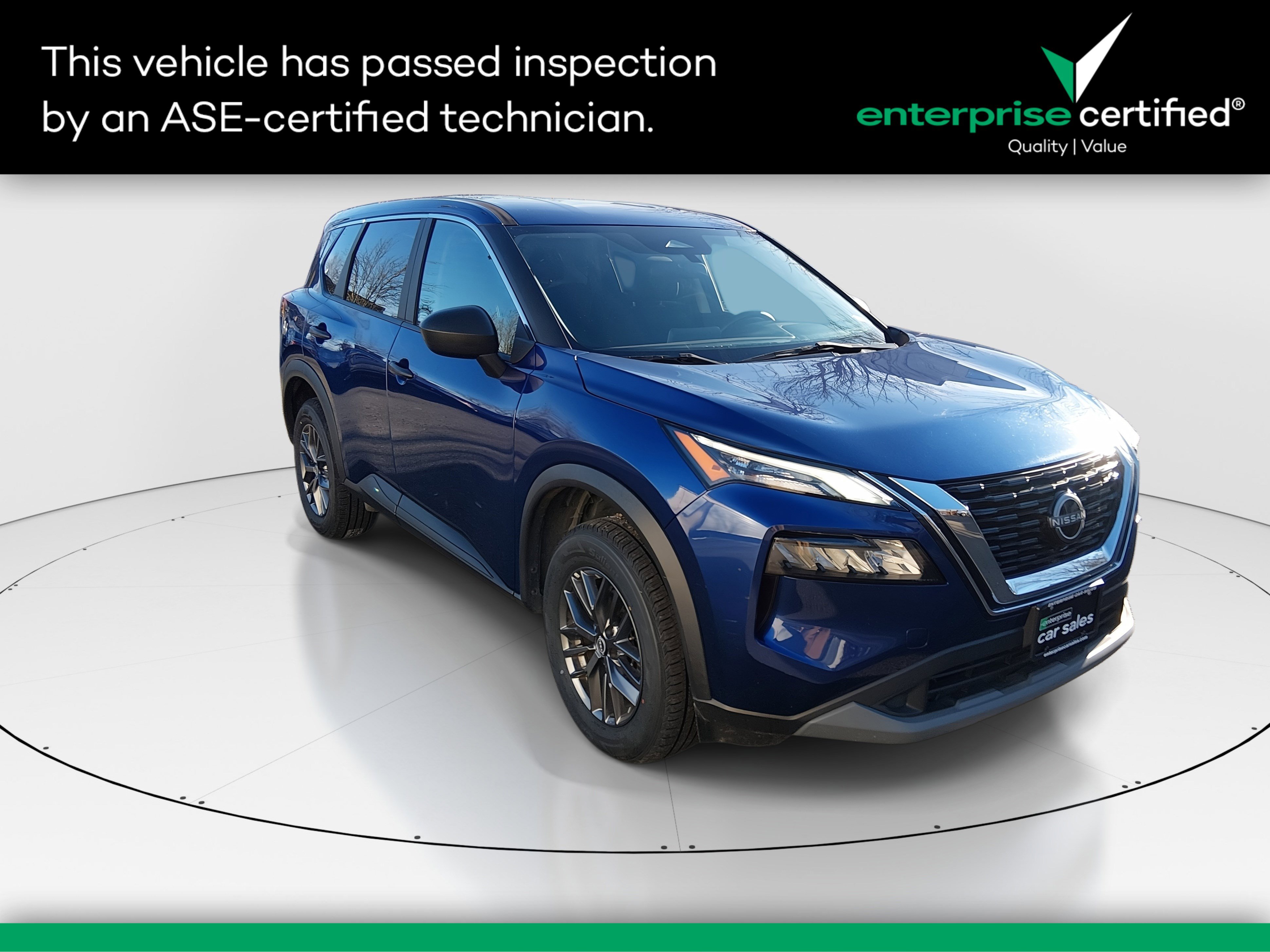 2023 Nissan Rogue S's photo