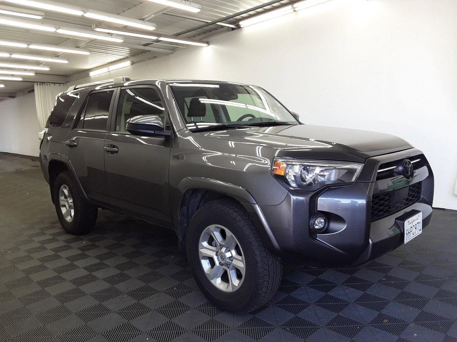 2023 Toyota 4Runner SR5 2WD