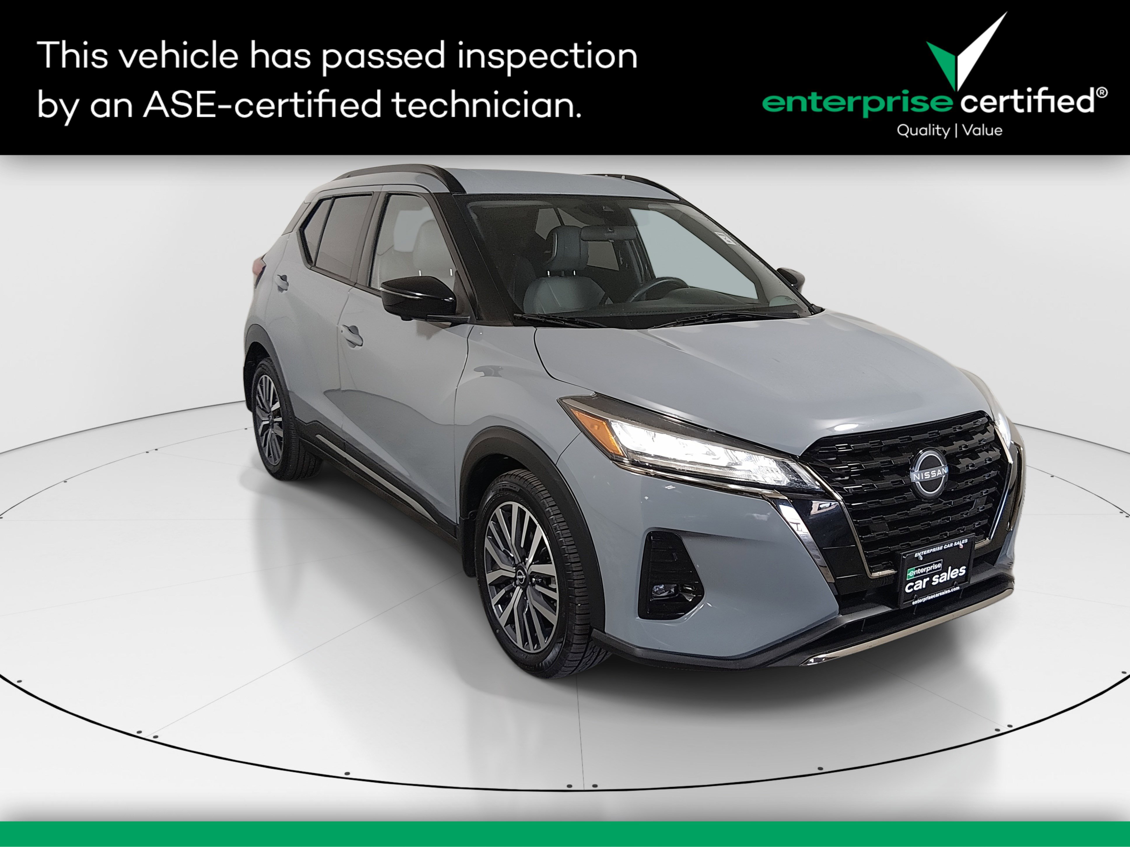 Used 2023 Nissan Kicks SR FWD