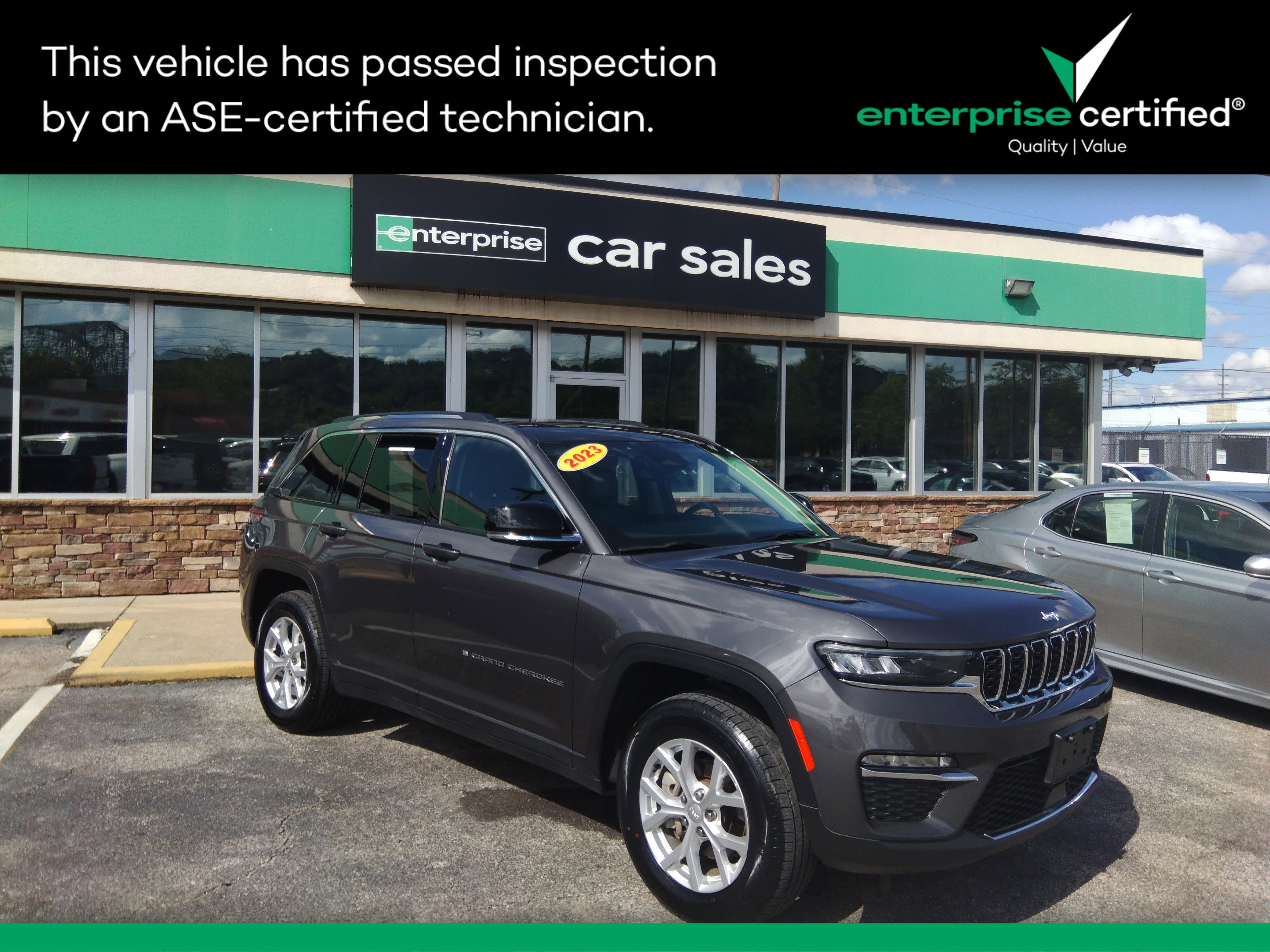 Used 2023 Jeep Grand Cherokee Limited 4x4