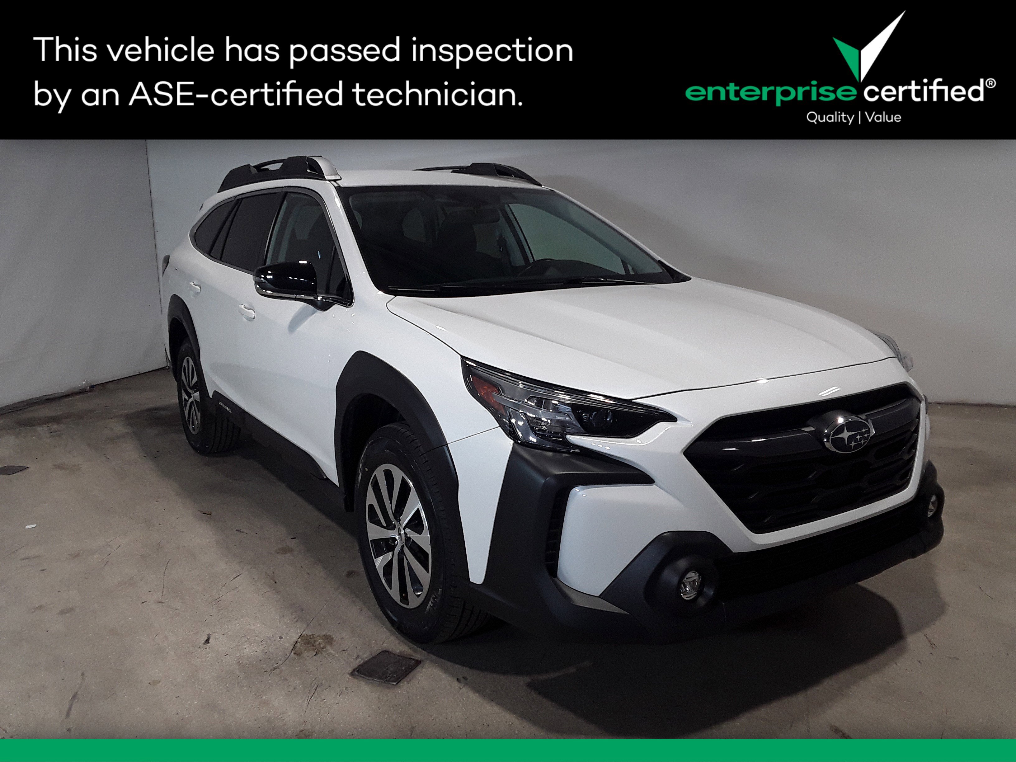 2023 Subaru Outback Premium's photo