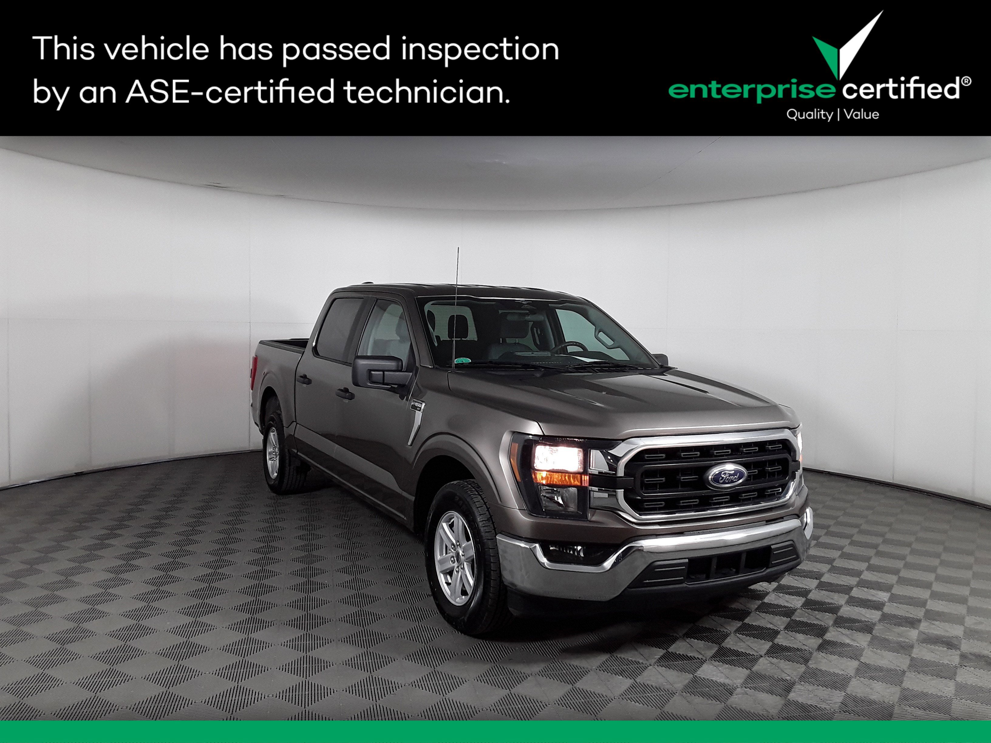 2023 Ford F-150 XLT 2WD SuperCrew 5.5' Box