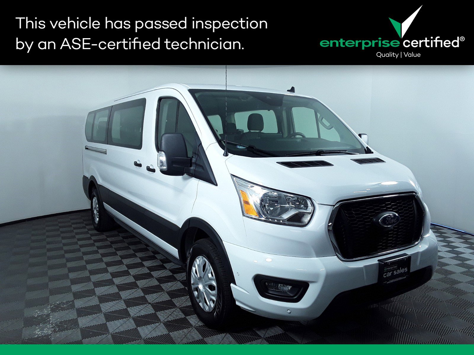 2022 Ford Transit Passenger Wagon T-350 148