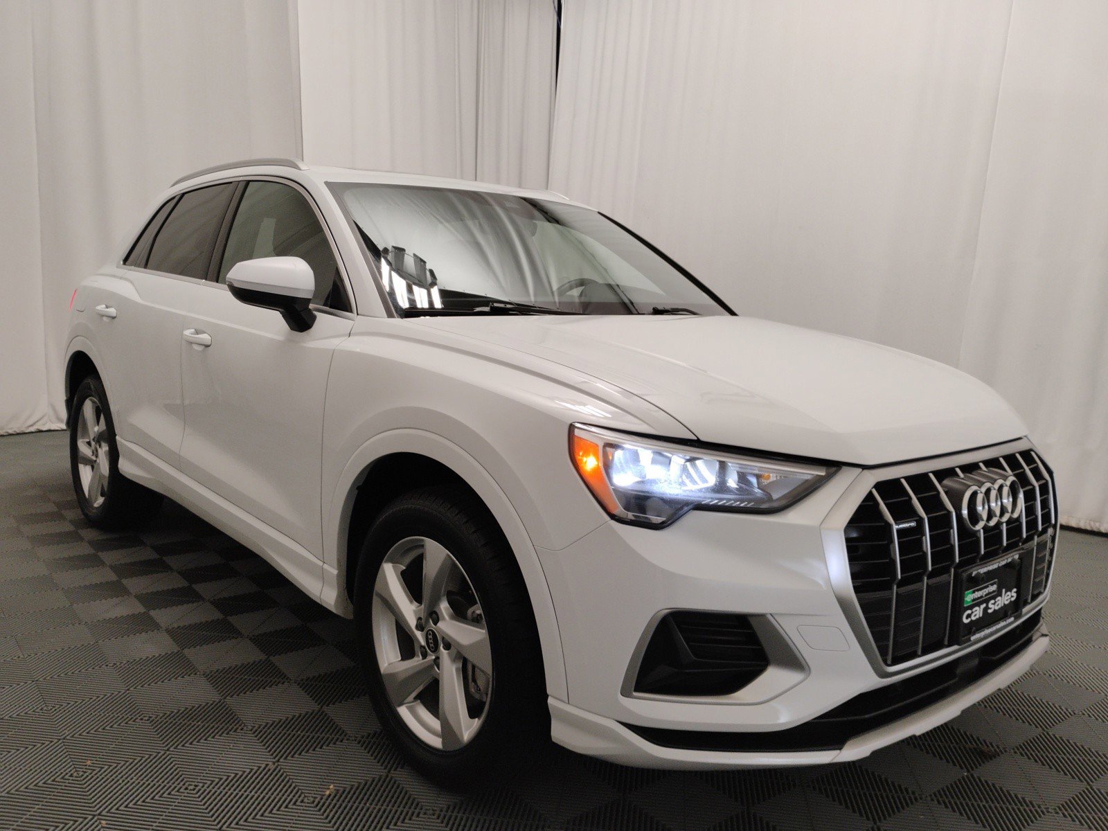 2021 Audi Q3 Premium 40 TFSI quattro