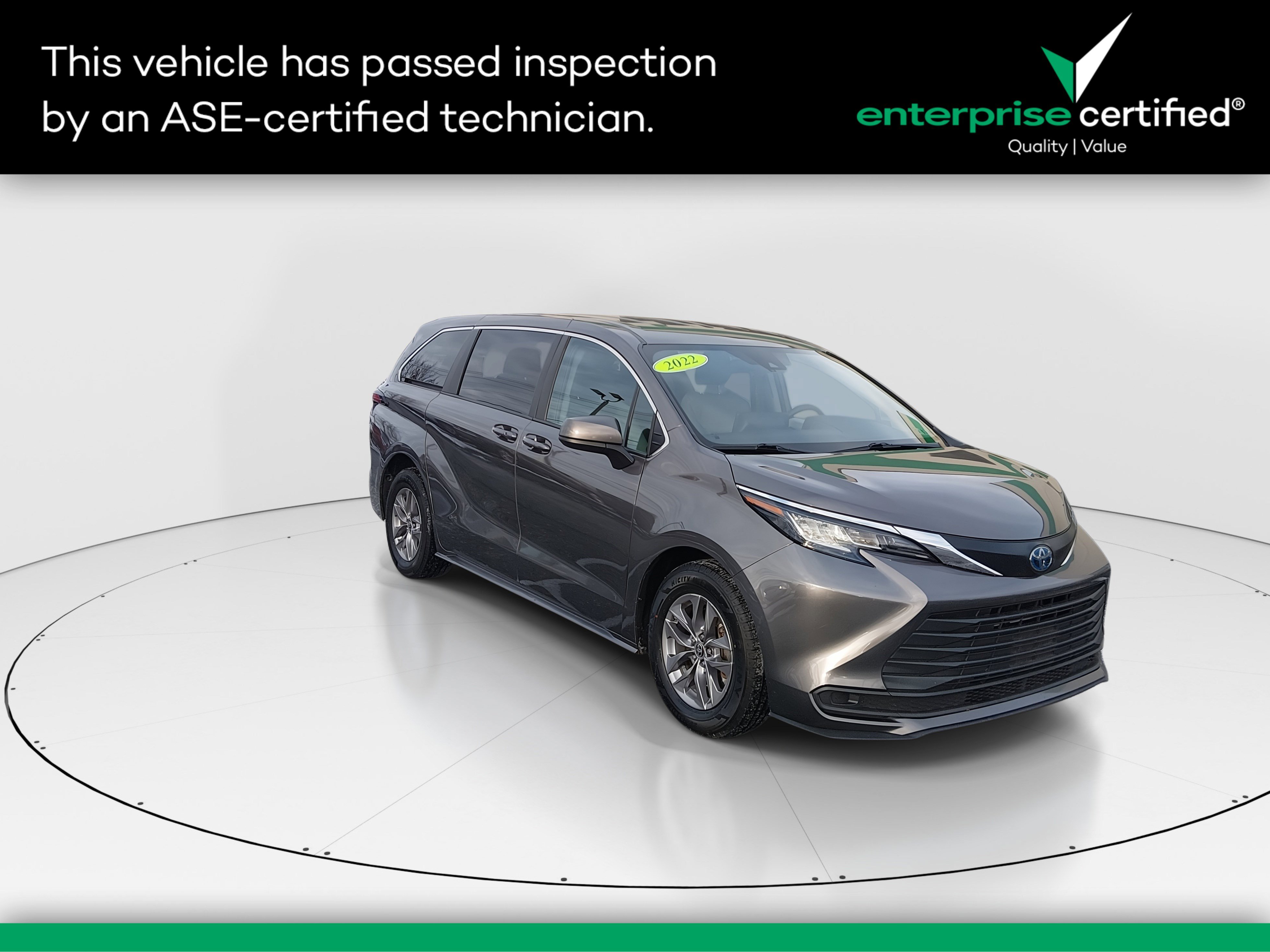 Used 2022 Toyota Sienna LE FWD 8-Passenger