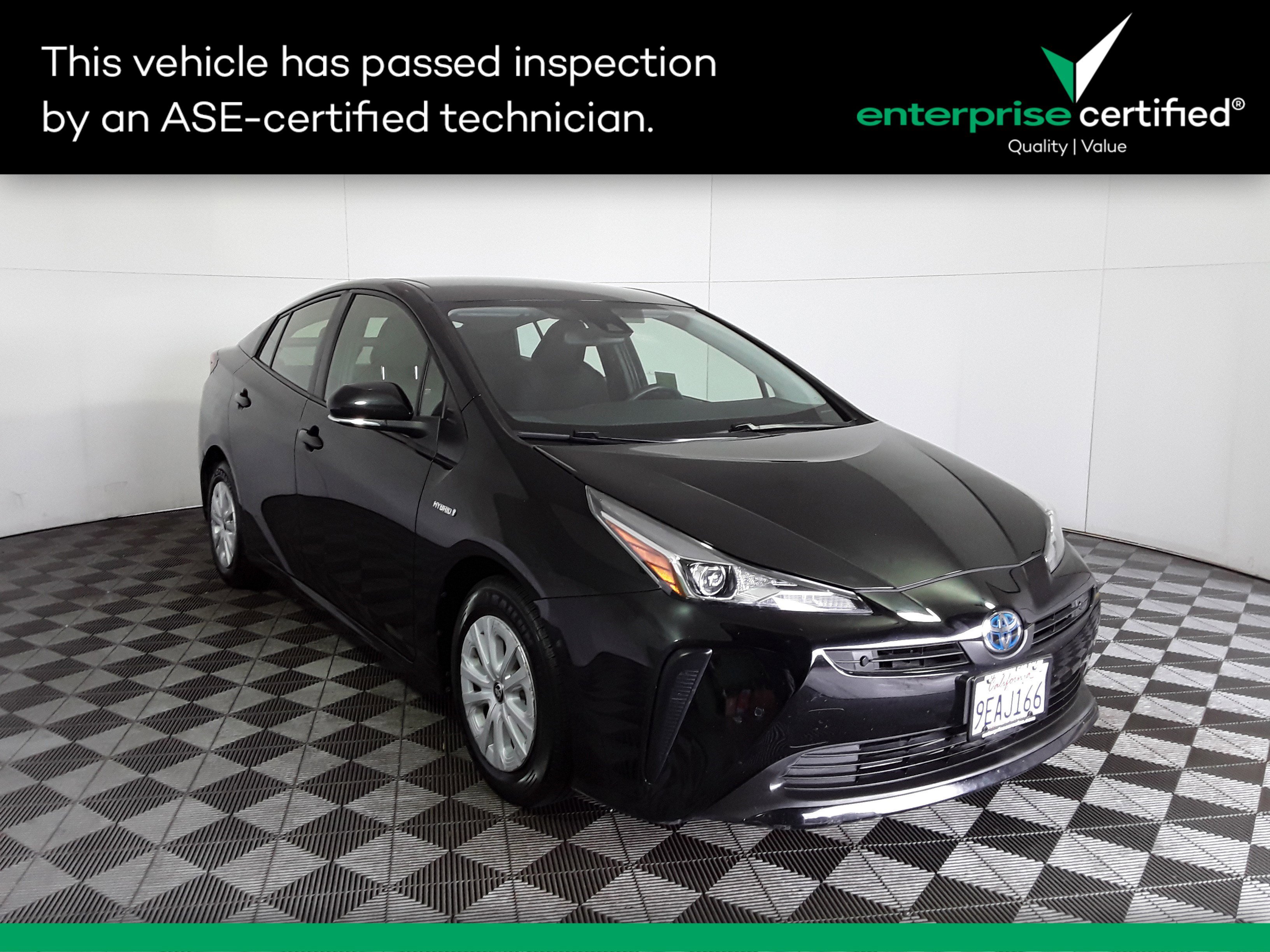 Used 2022 Toyota Prius LE