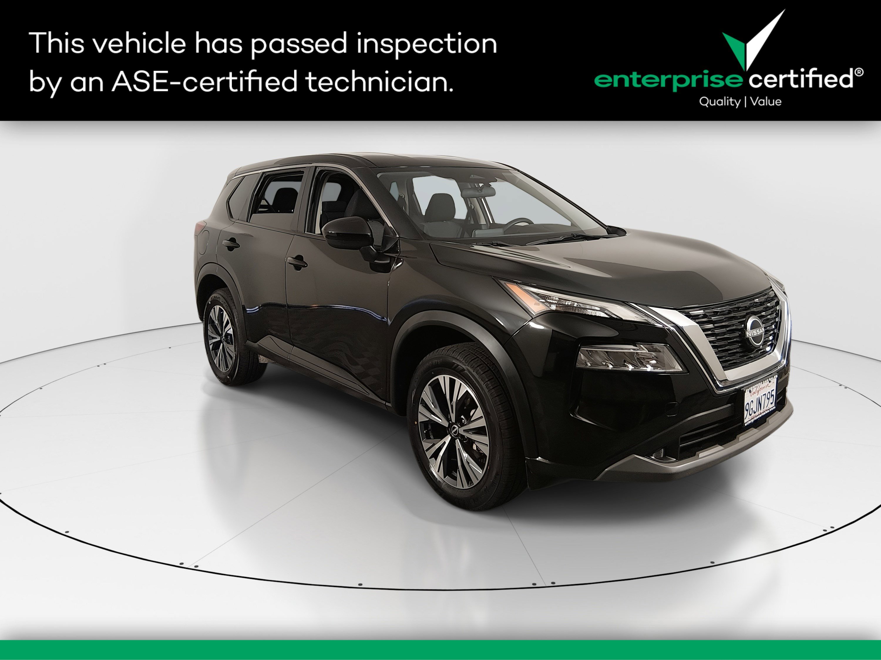 2023 Nissan Rogue SV's photo