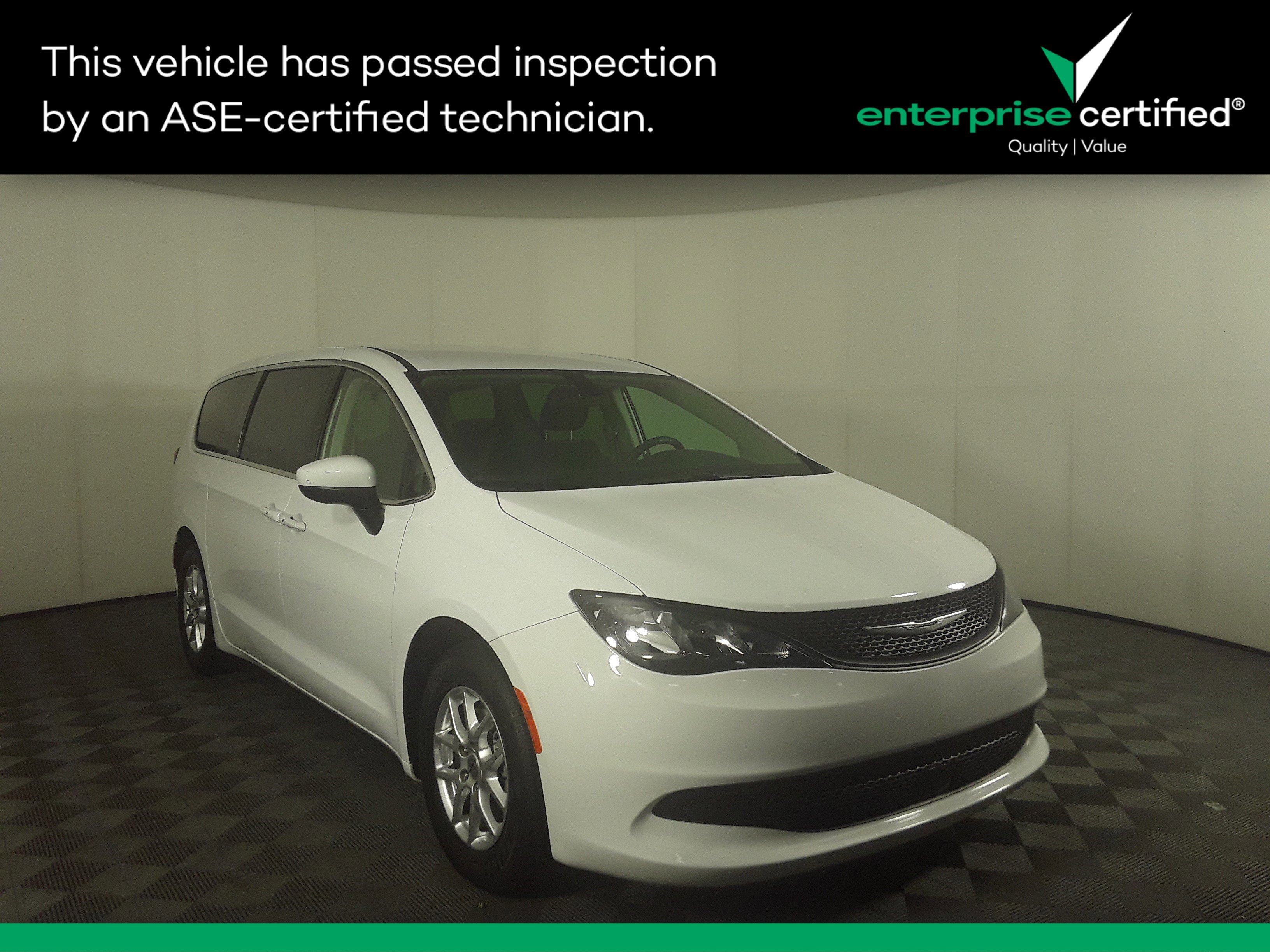 Used 2022 Chrysler Voyager LX FWD