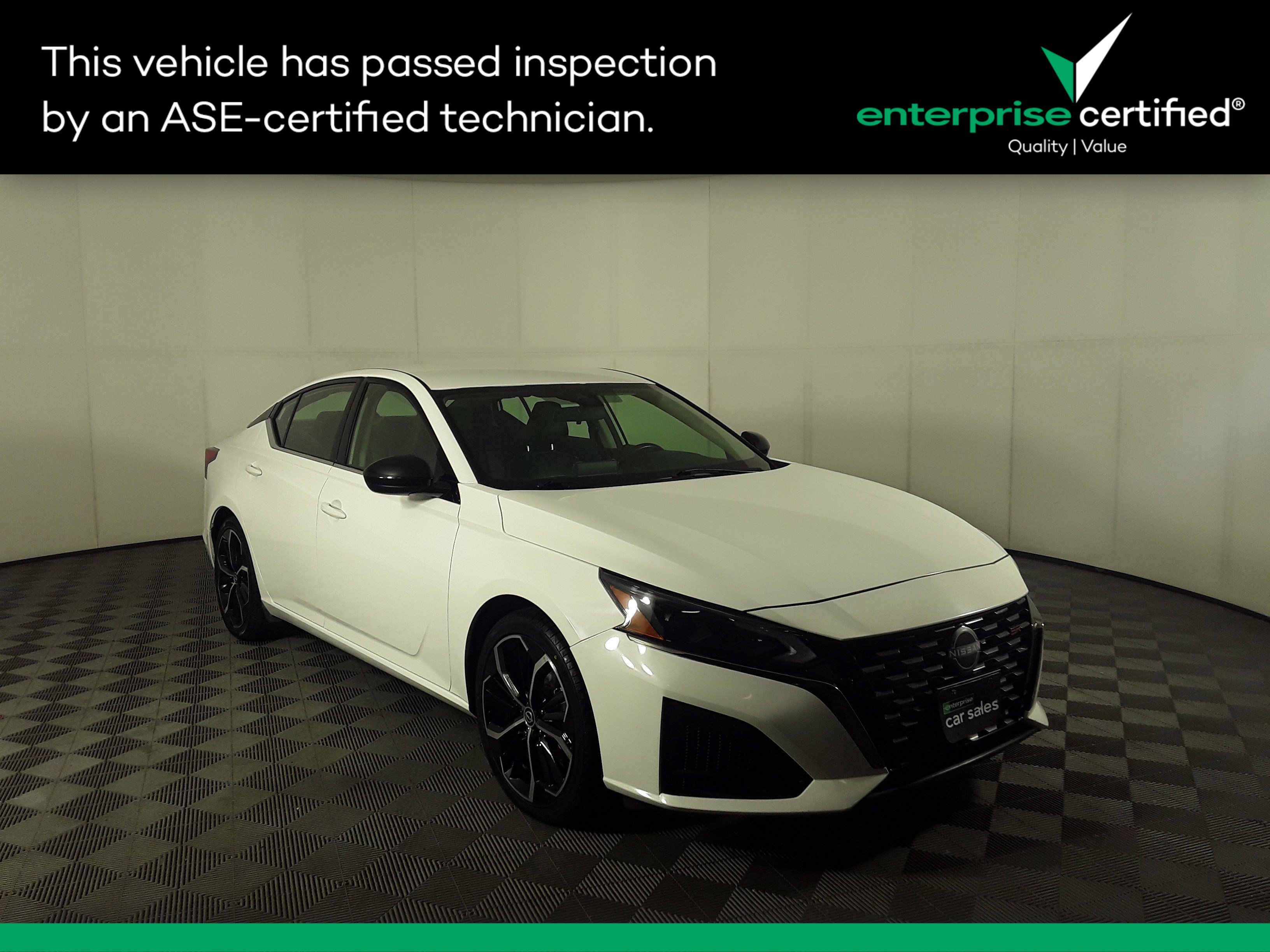 Used 2024 Nissan Altima 2.5 SR Sedan