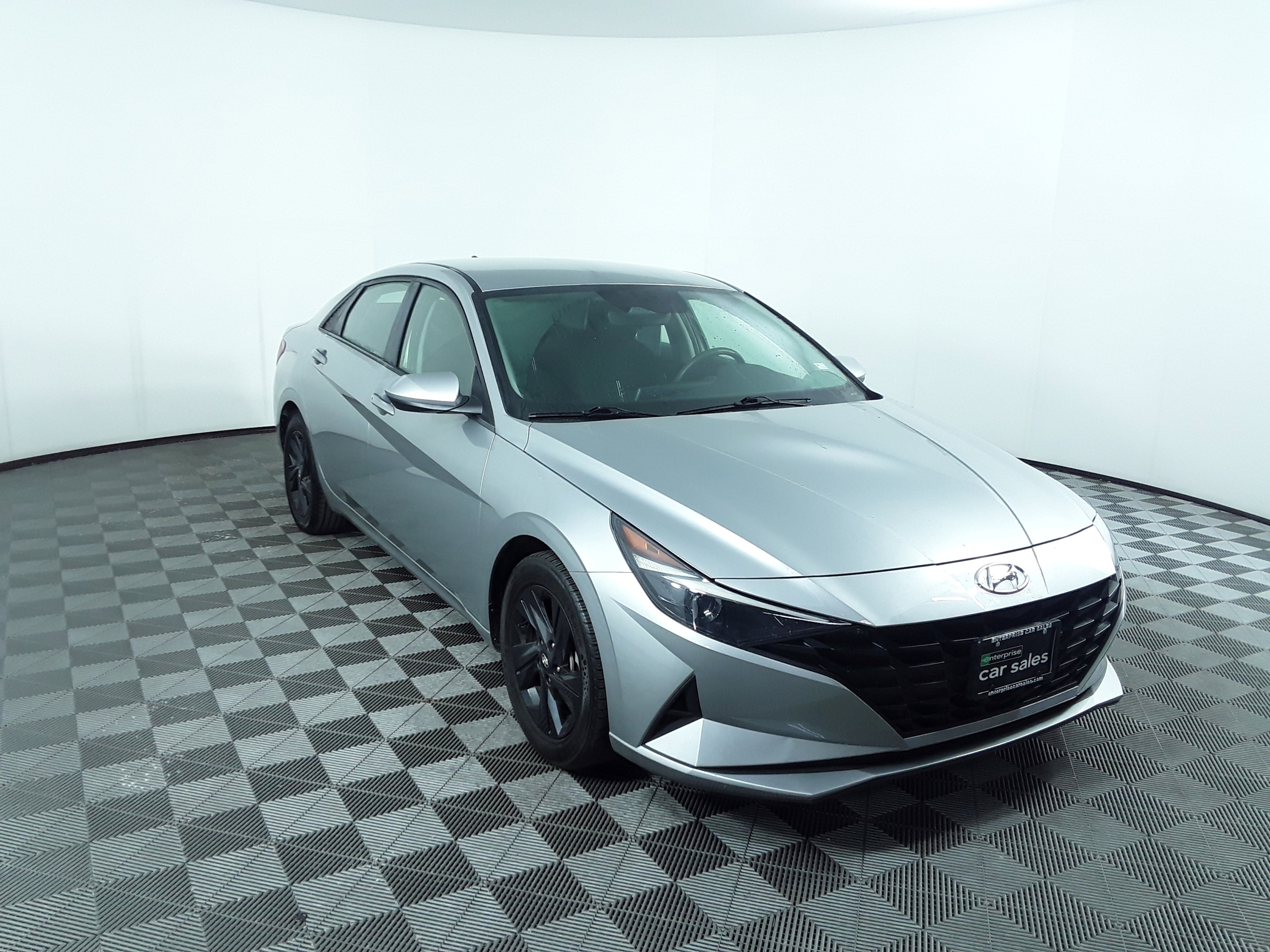 2023 Hyundai Elantra SEL IVT