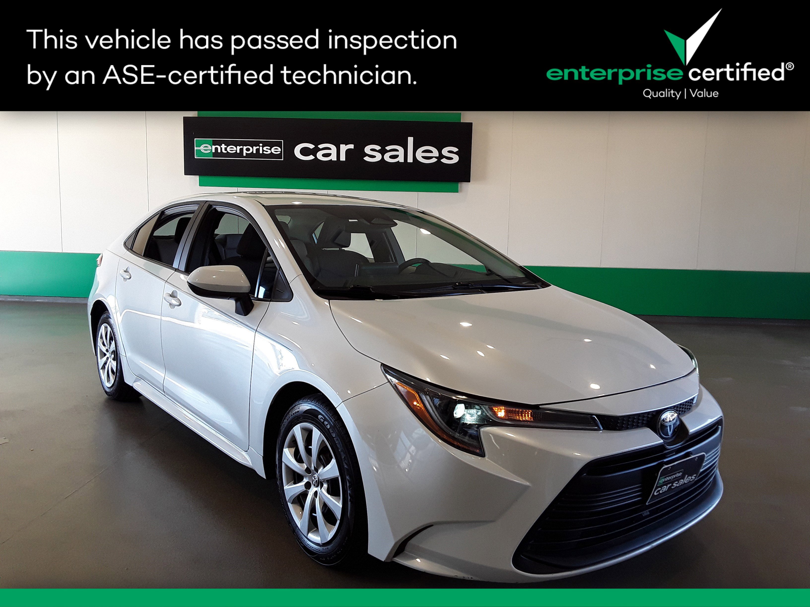 Used 2024 Toyota Corolla LE CVT