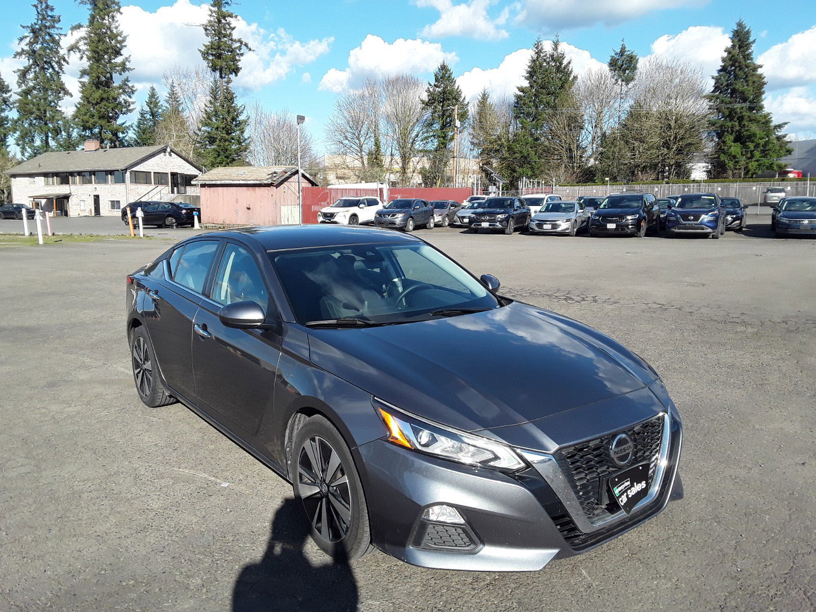 2022 Nissan Altima 2.5 SV Sedan