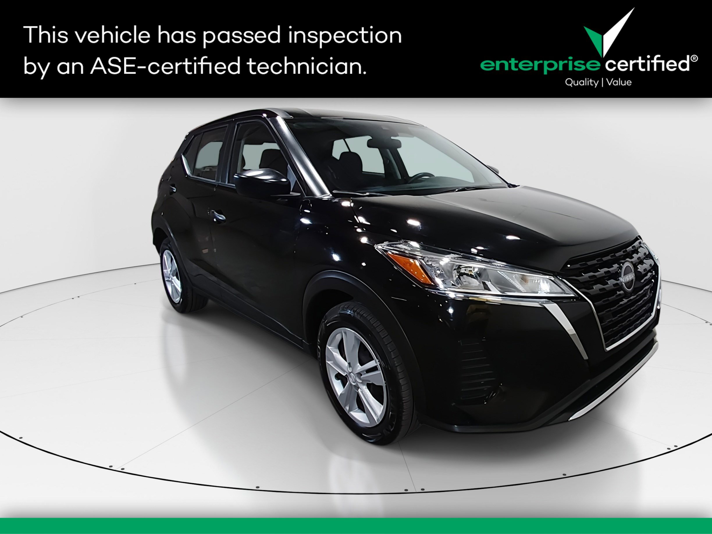 2024 Nissan Kicks S's photo