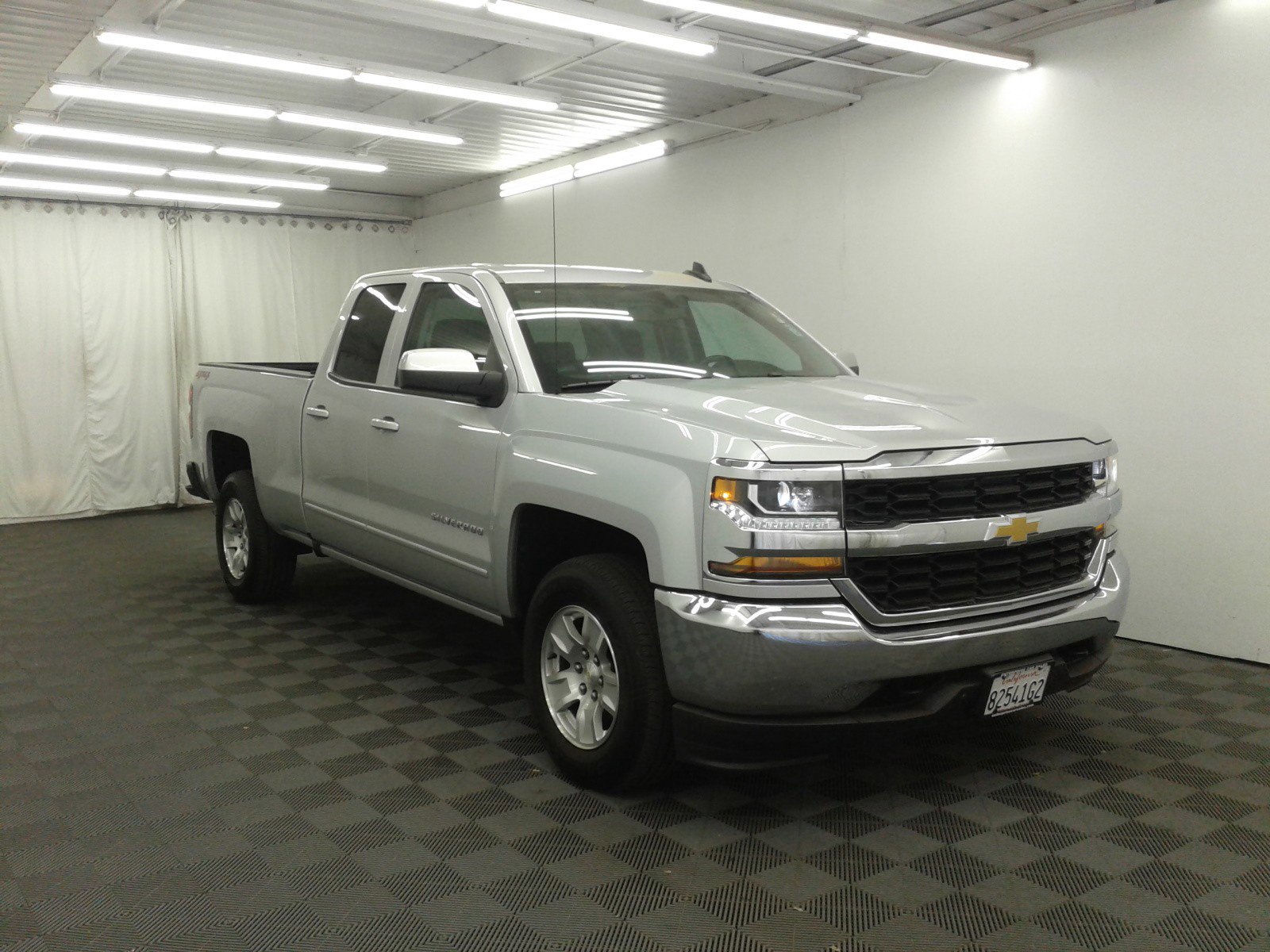 Used 2018 Chevrolet Silverado 1500 4WD Double Cab 143.5" LT w/1LT