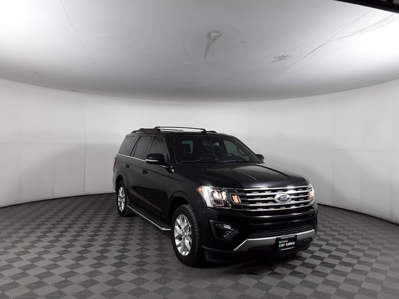 2021 Ford Expedition XLT 4x2