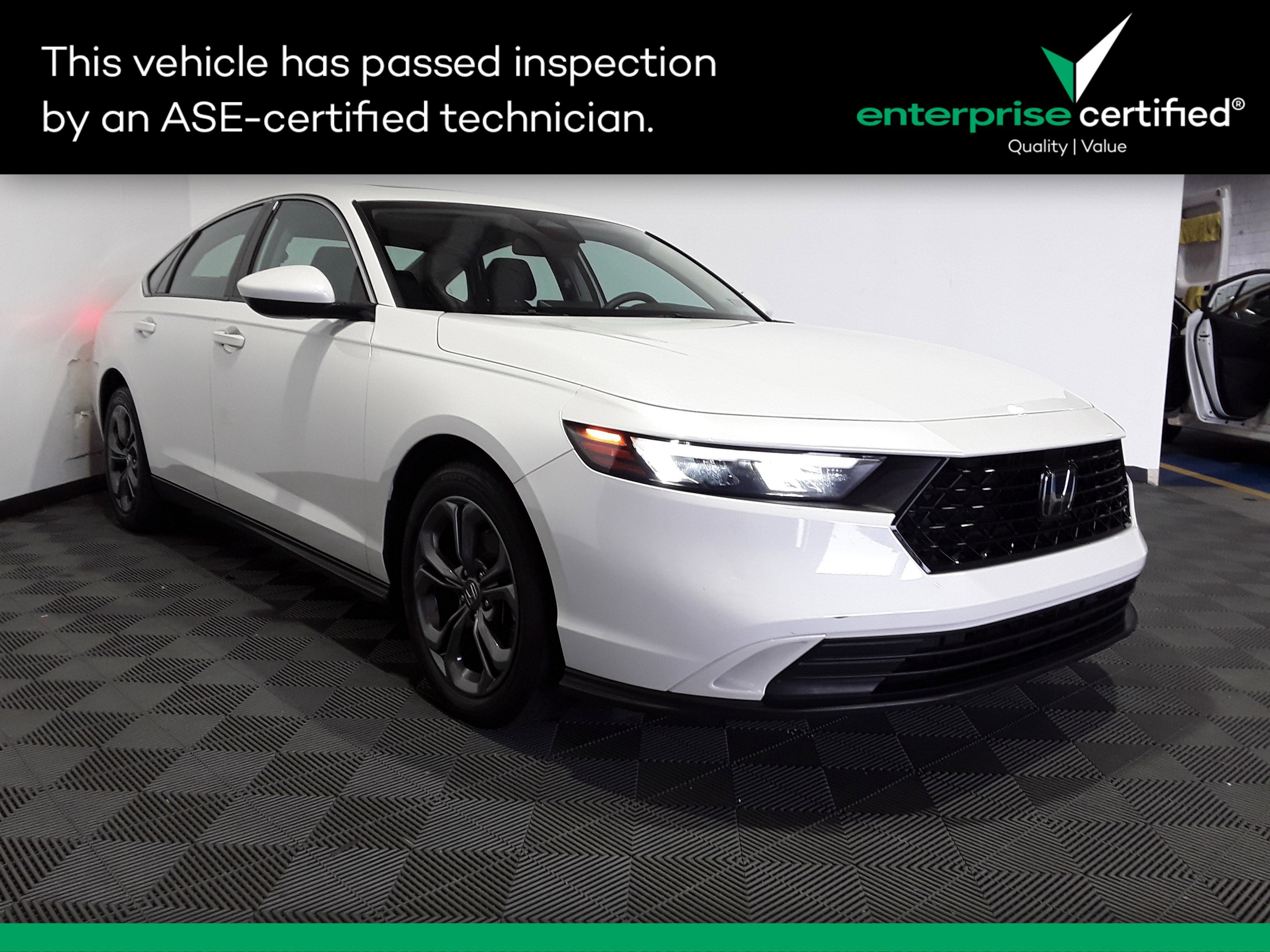 Used 2023 Honda Accord Sedan EX CVT