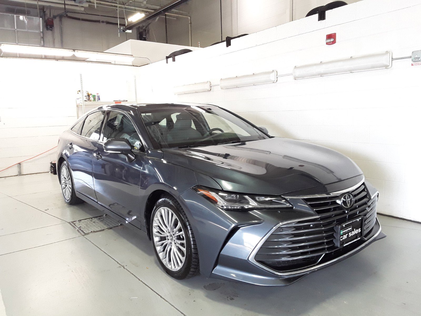 2022 Toyota Avalon Limited FWD