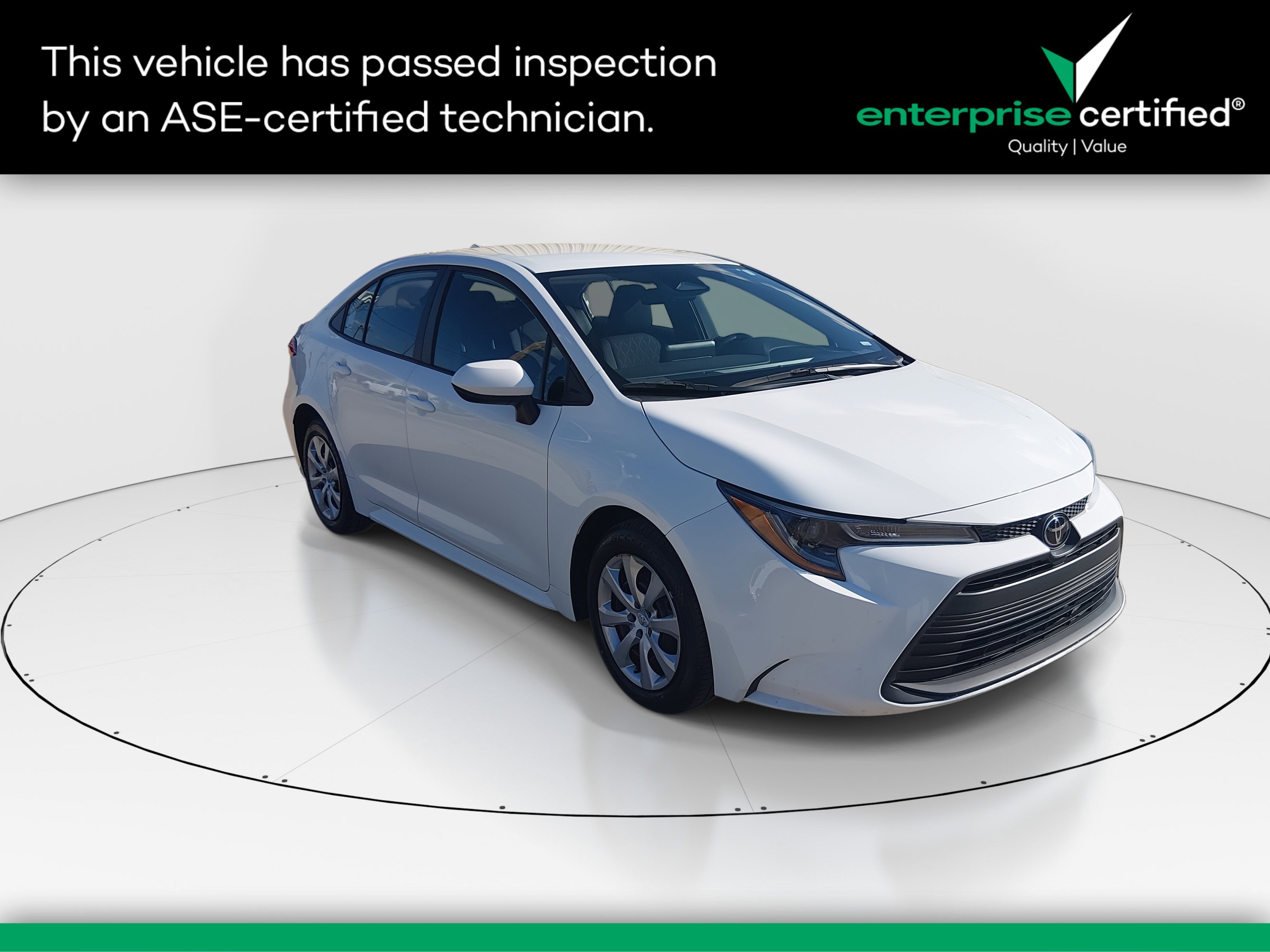 2023 Toyota Corolla LE's photo