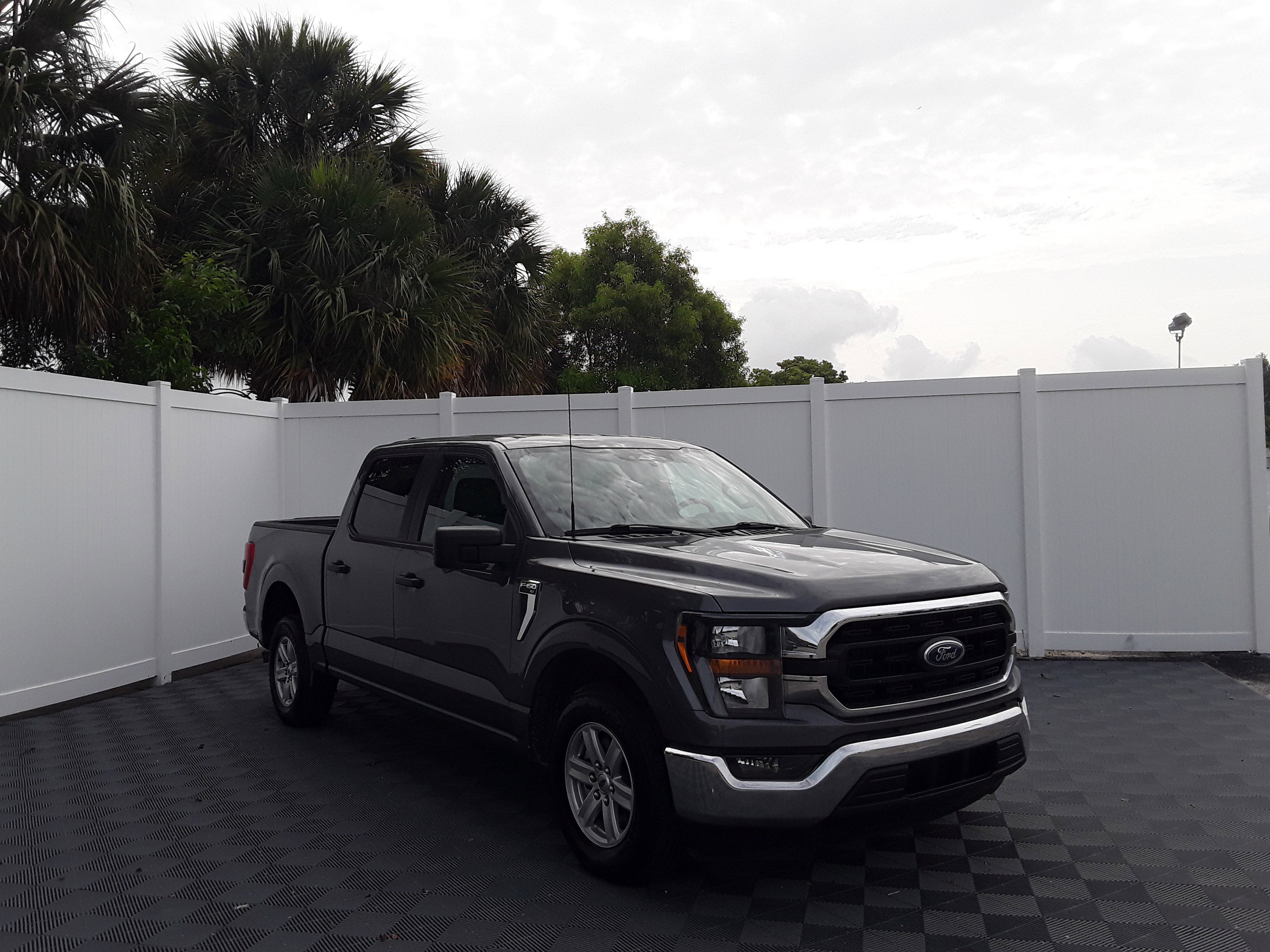 2023 Ford F-150 XLT 2WD SuperCrew 5.5' Box