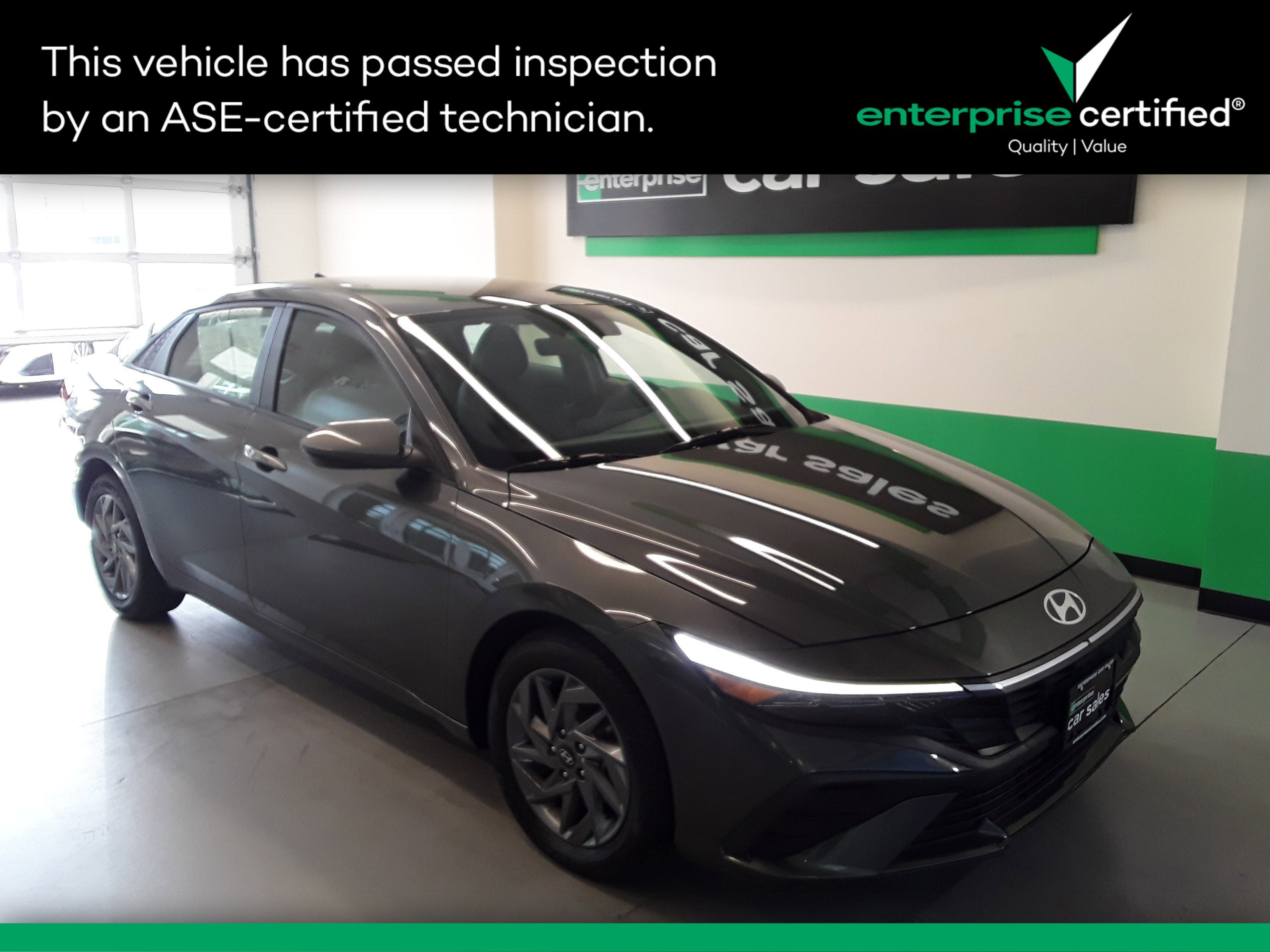Used 2024 Hyundai Elantra SEL IVT
