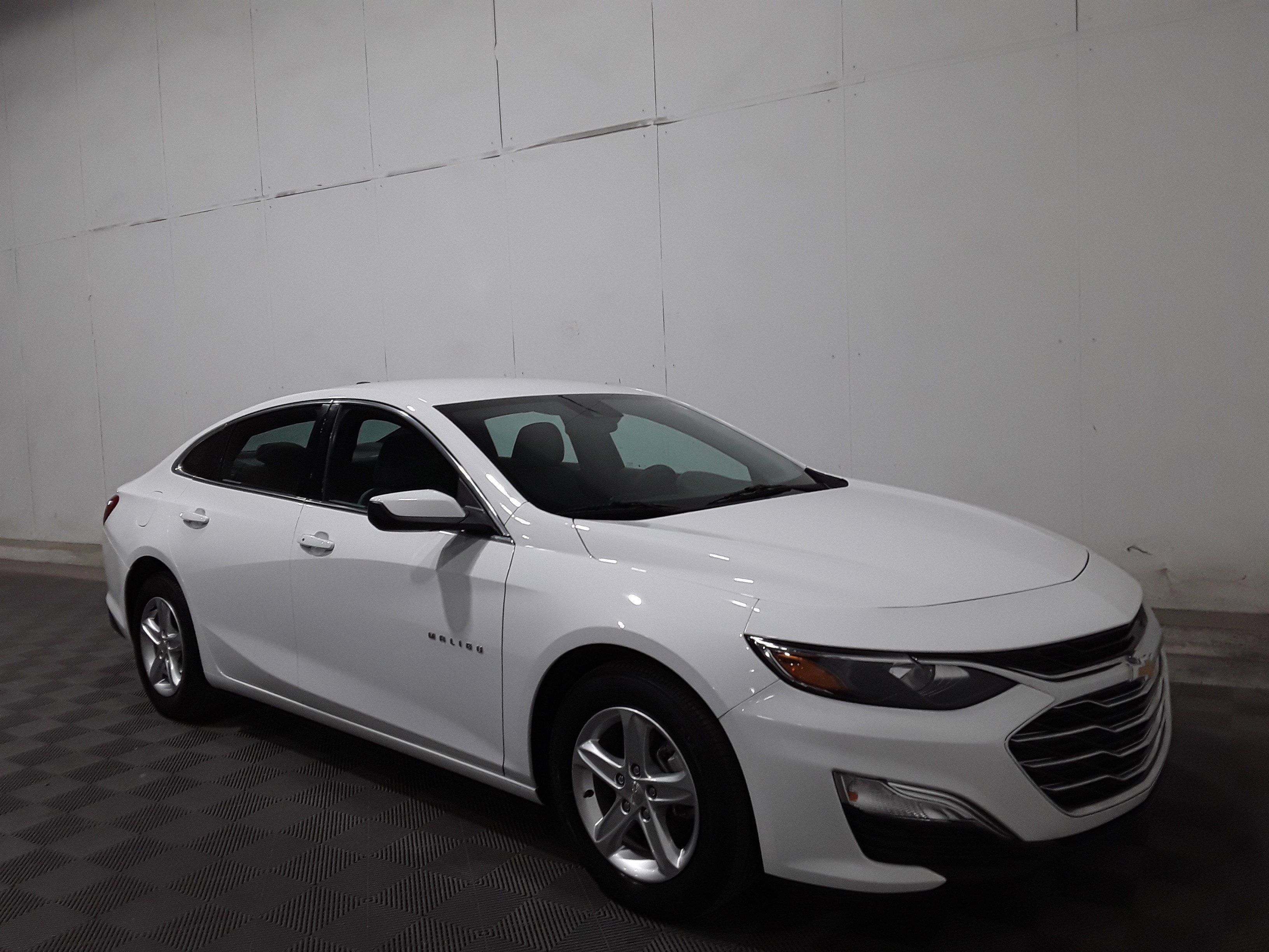 2020 Chevrolet Malibu 4dr Sdn LS w/1FL