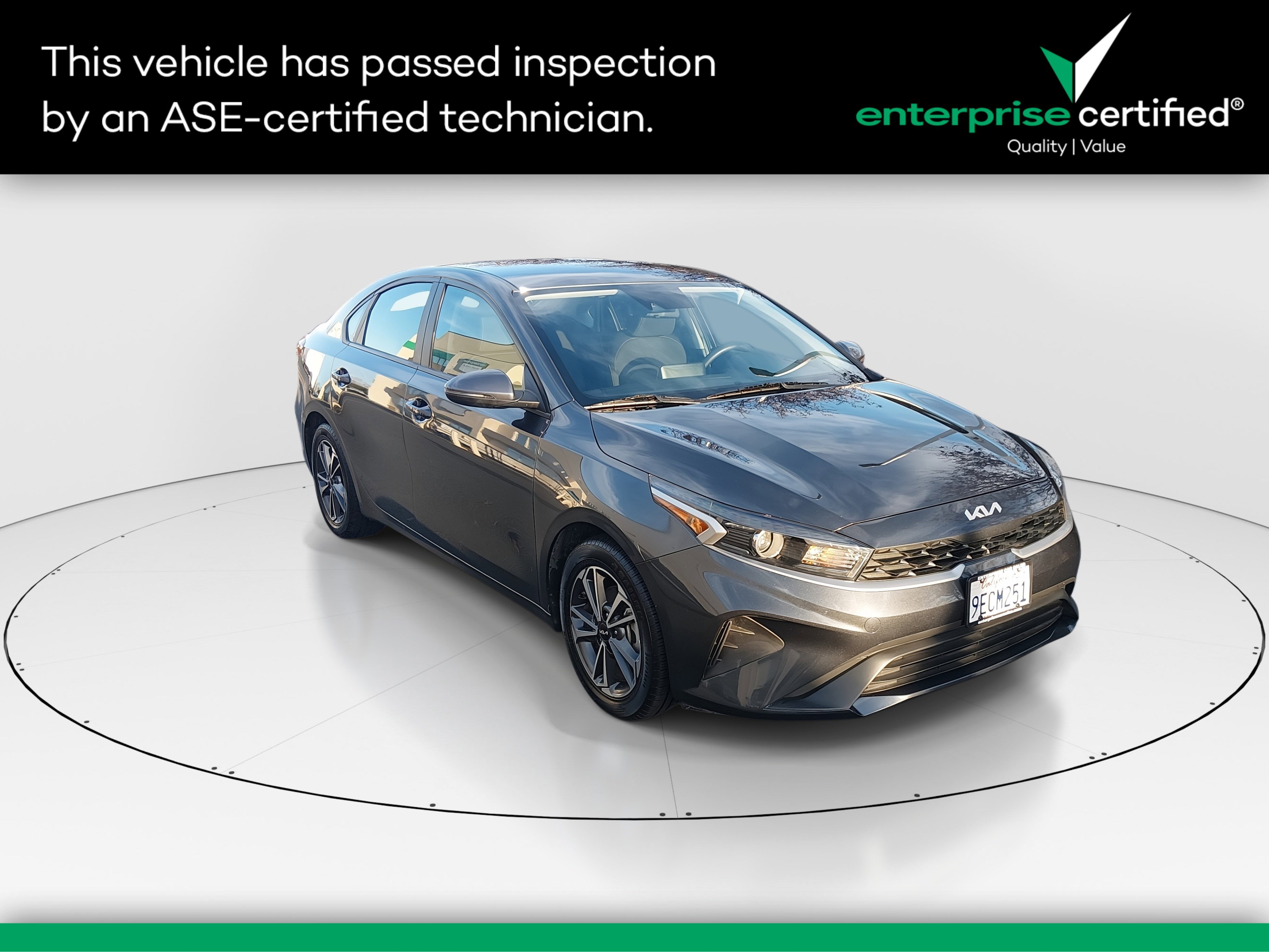 Used 2023 Kia Forte LXS IVT