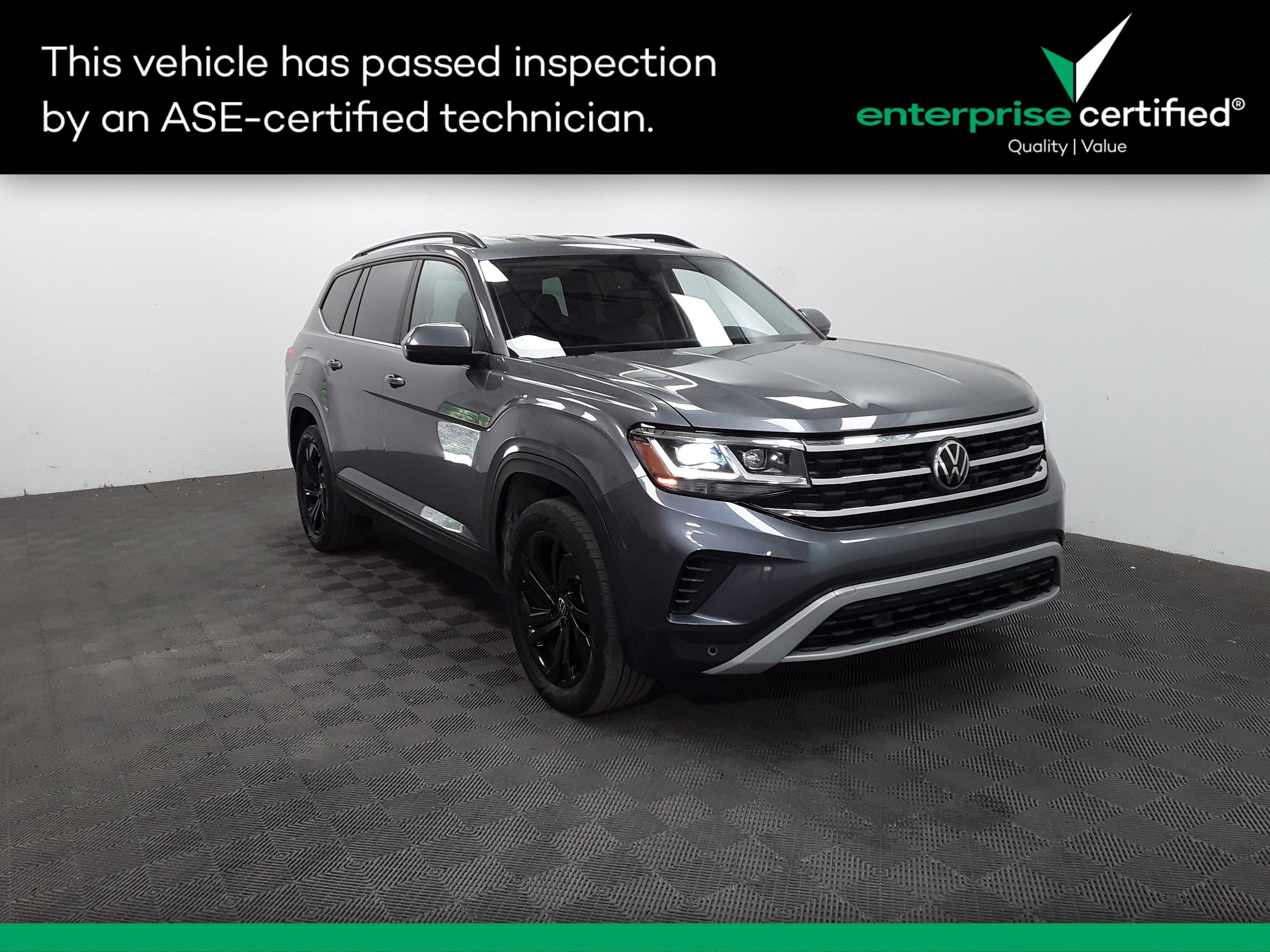 2022 Volkswagen Atlas 2.0T SE w/Technology FWD