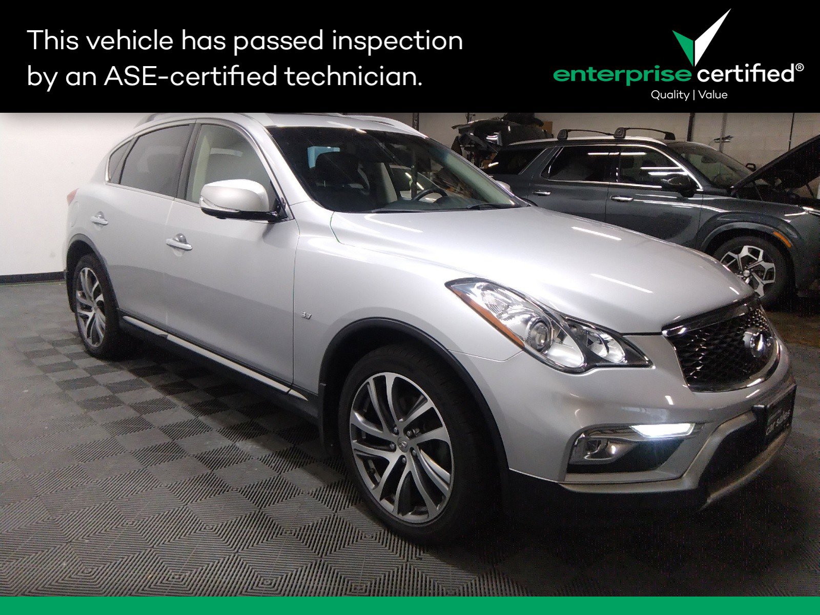 Used 2017 INFINITI QX50 AWD