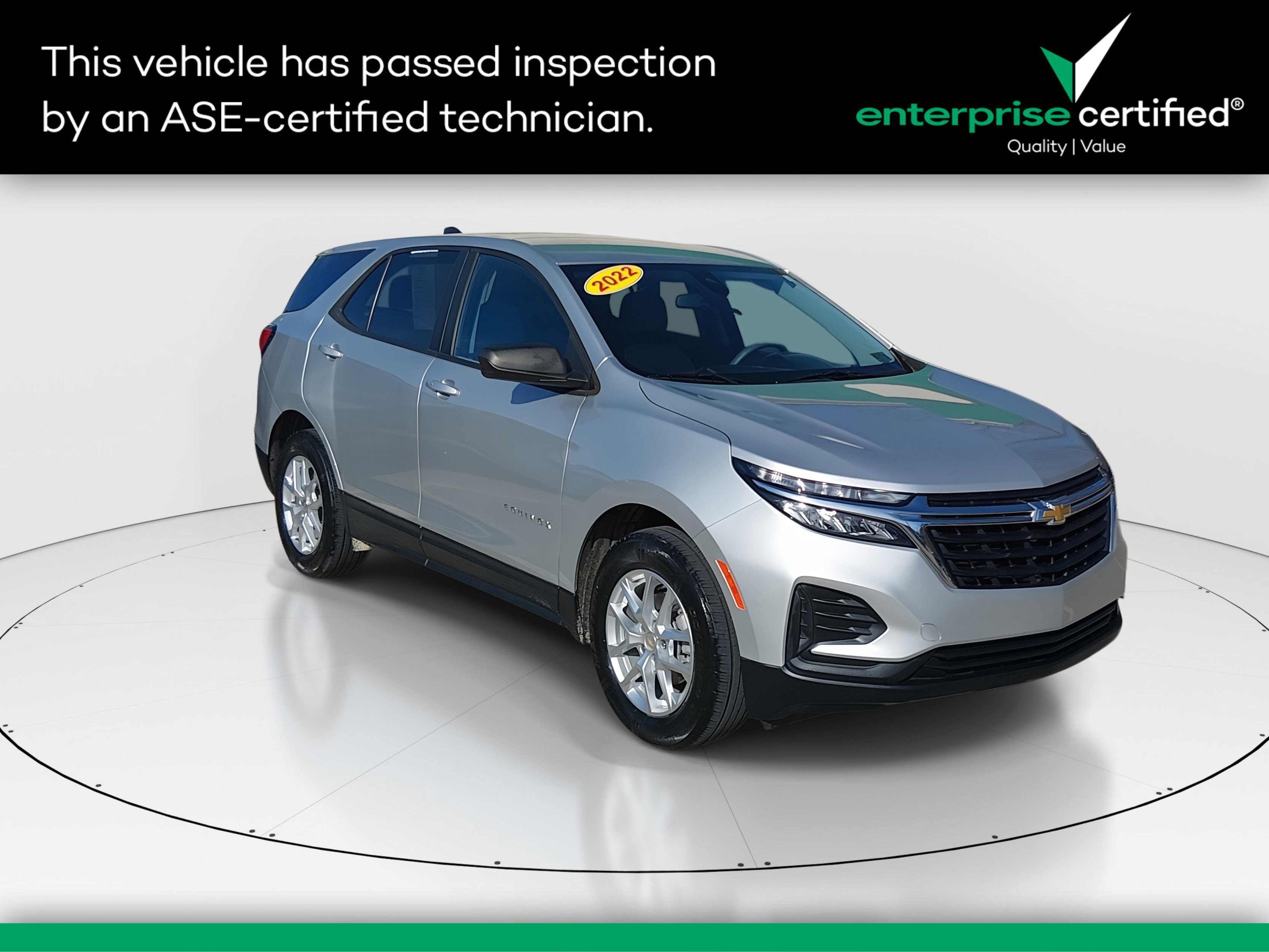 2022 Chevrolet Equinox LS's photo