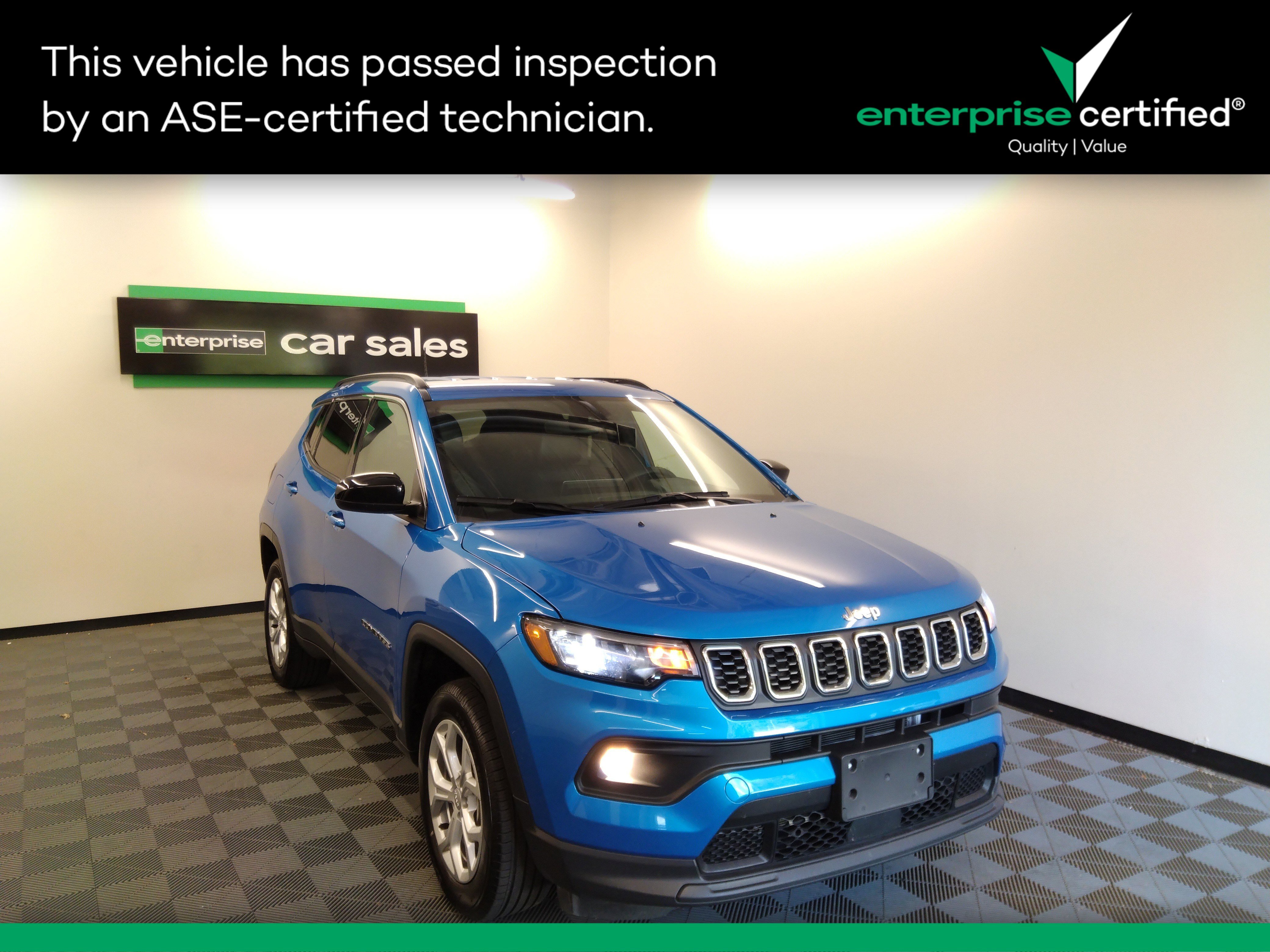 Used 2024 Jeep Compass Latitude 4x4