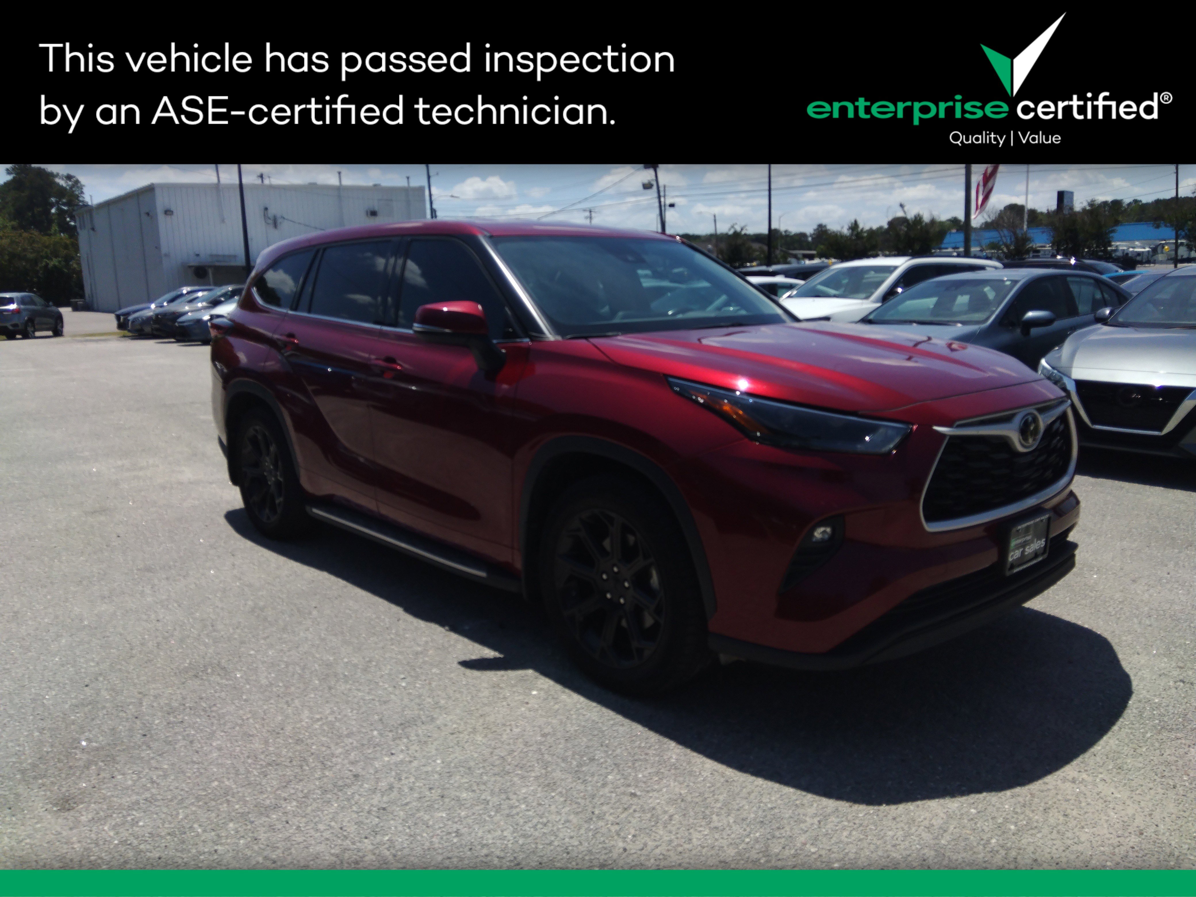 2022 Toyota Highlander LE FWD