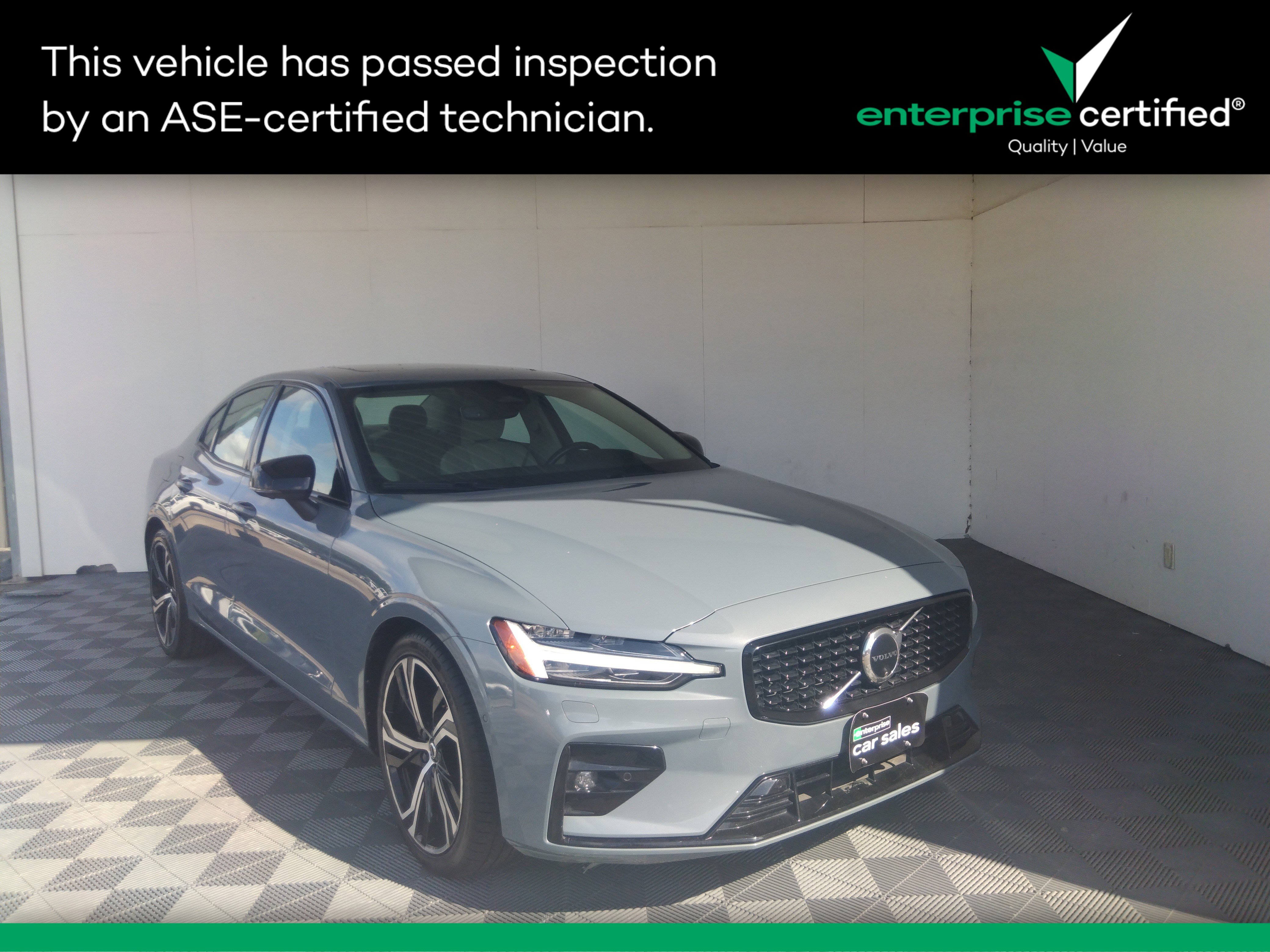 Used 2024 Volvo S60 B5 FWD Plus Dark Theme